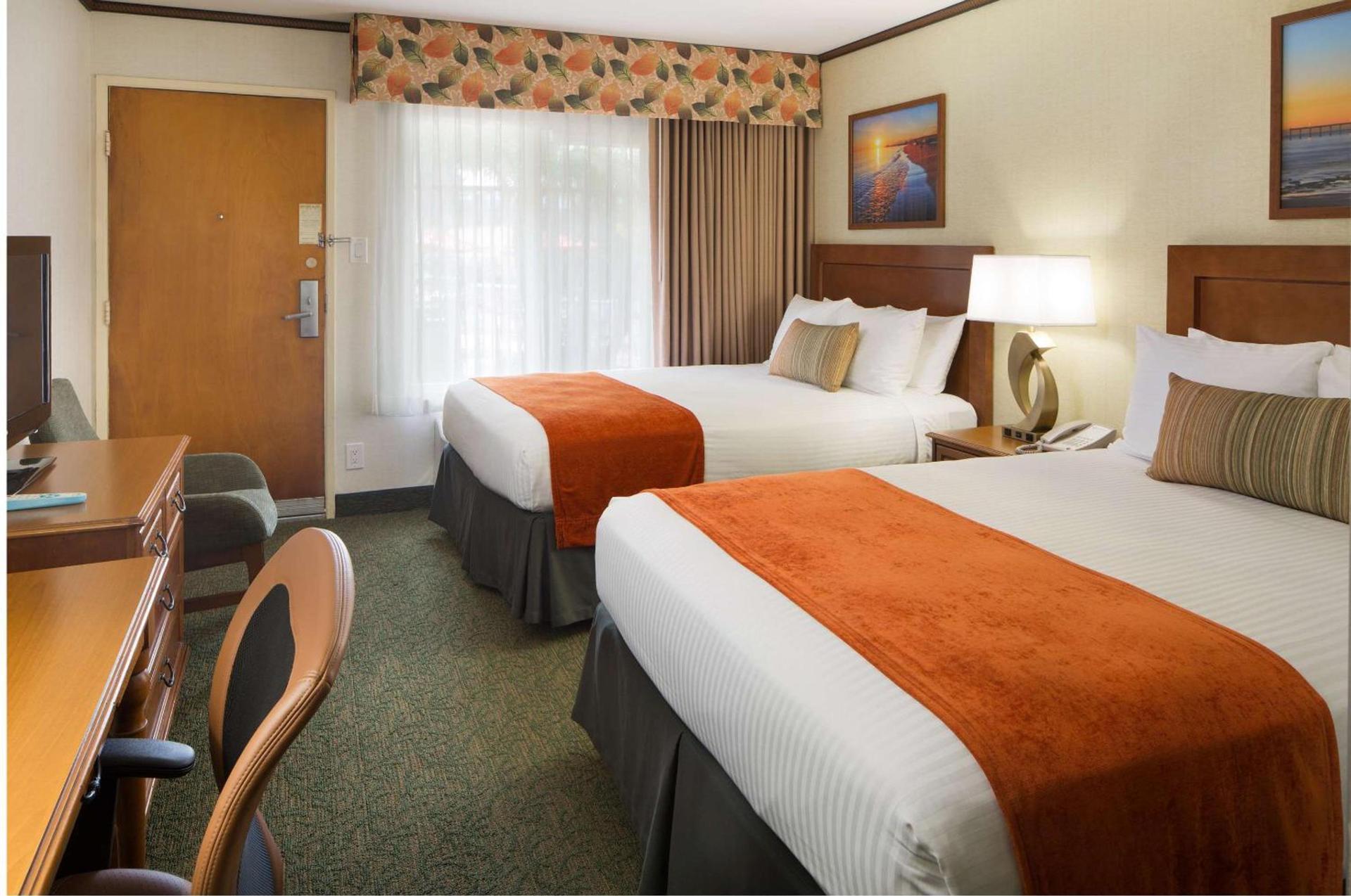 Best Western Seven Seas photo 10