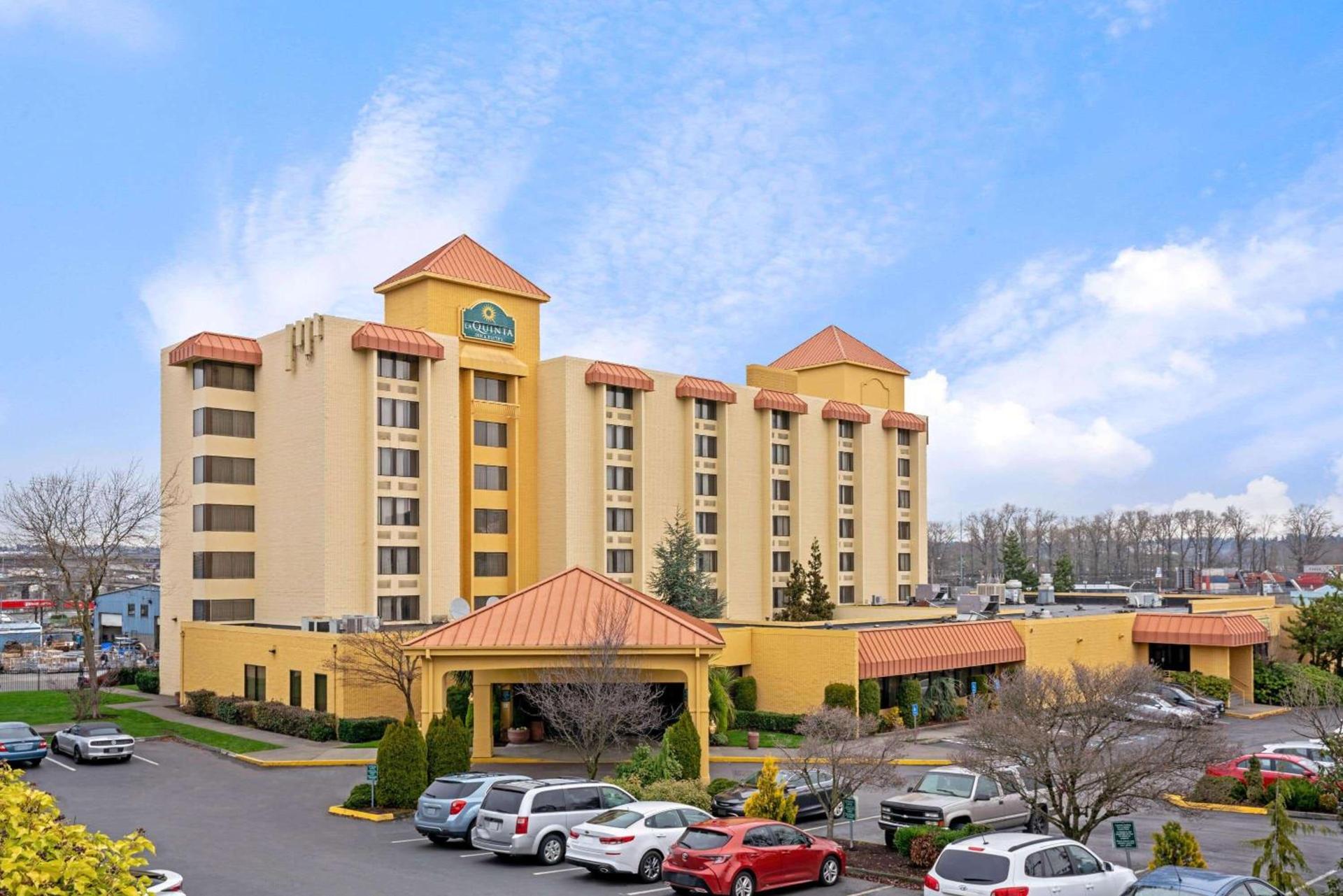 La Quinta by Wyndham Tacoma - Seattle photo 4