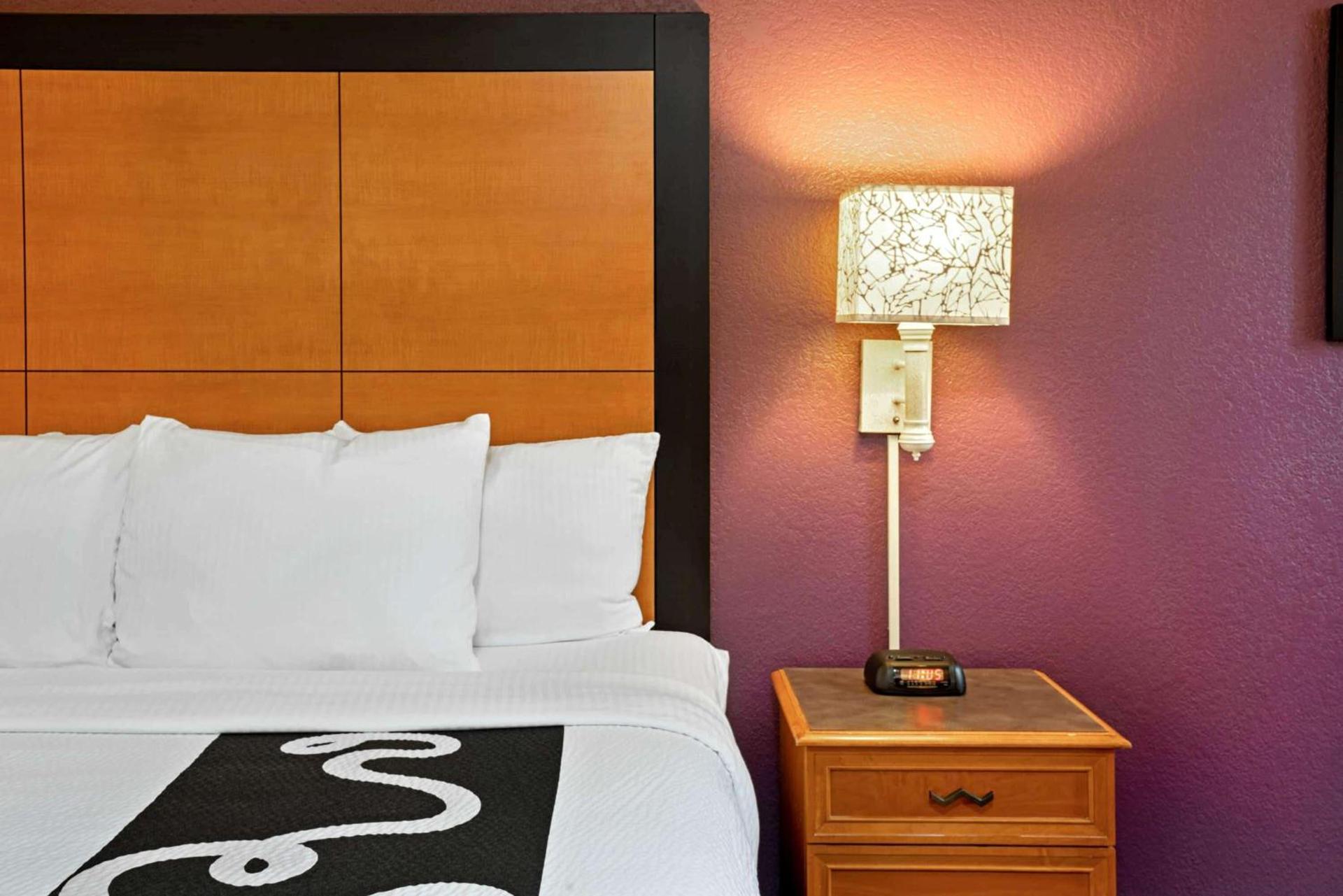 La Quinta by Wyndham Tacoma - Seattle photo 9