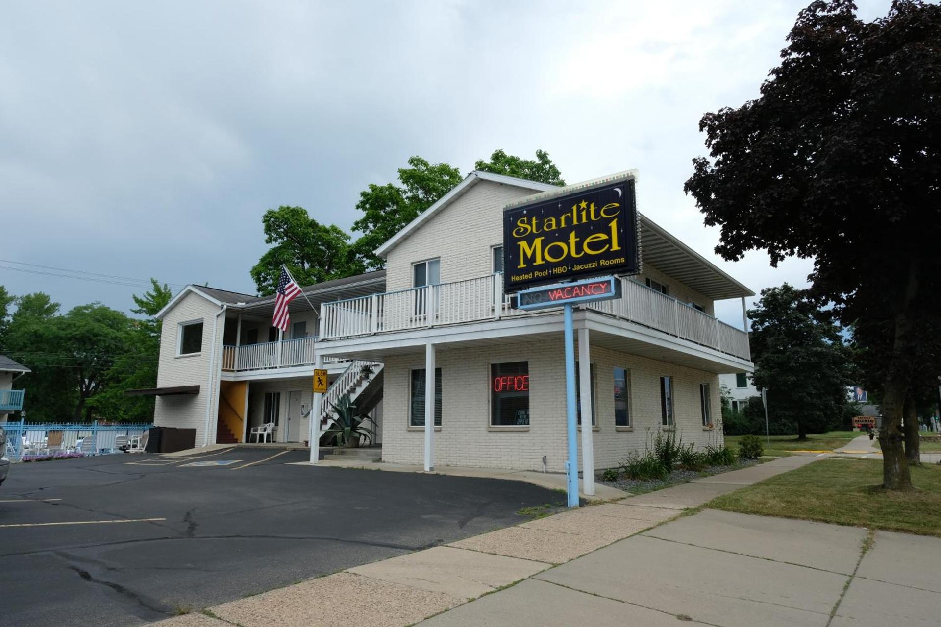 Starlite Motel photo 45