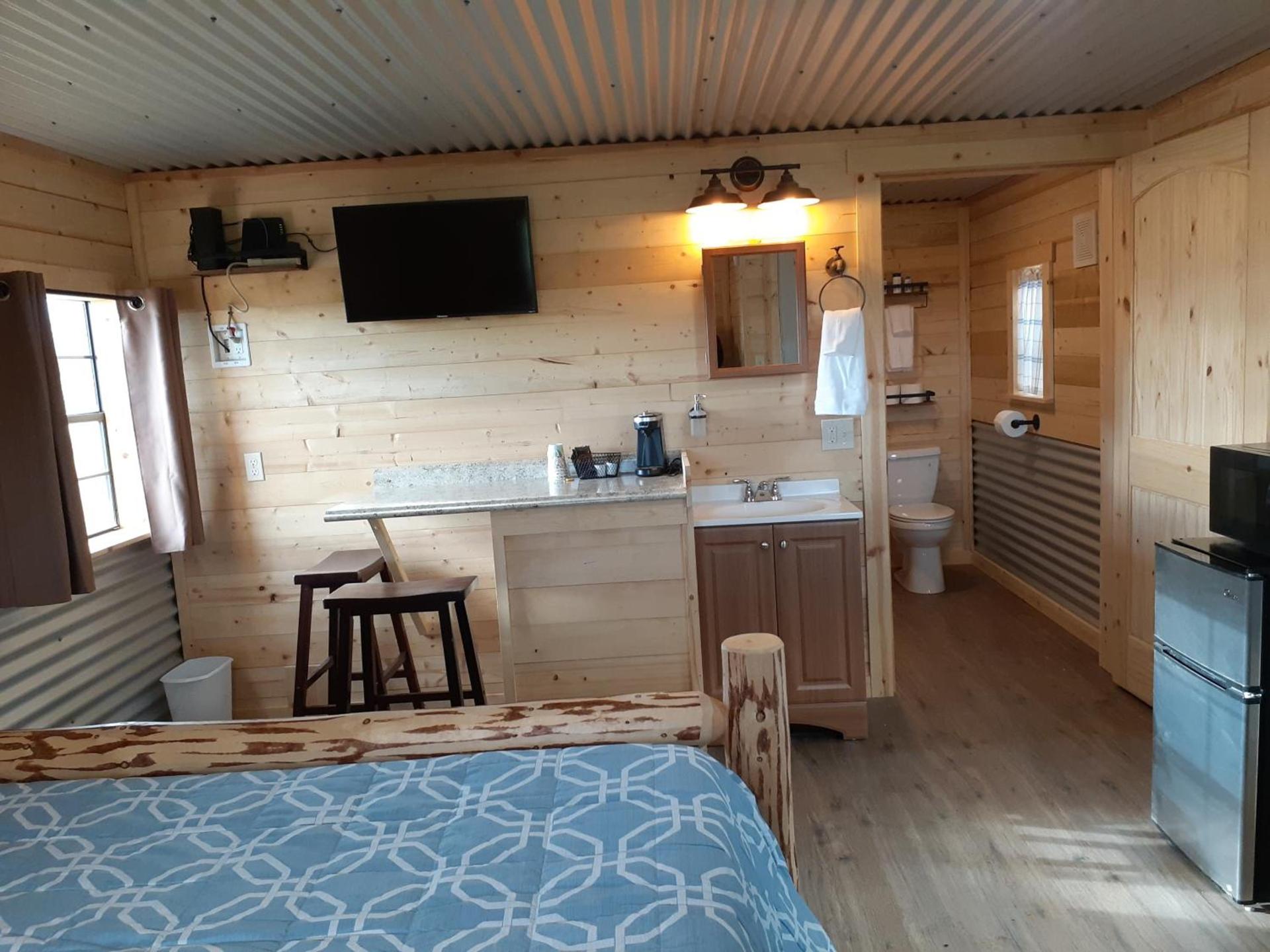Glacier Acres Guest Ranch photo 11