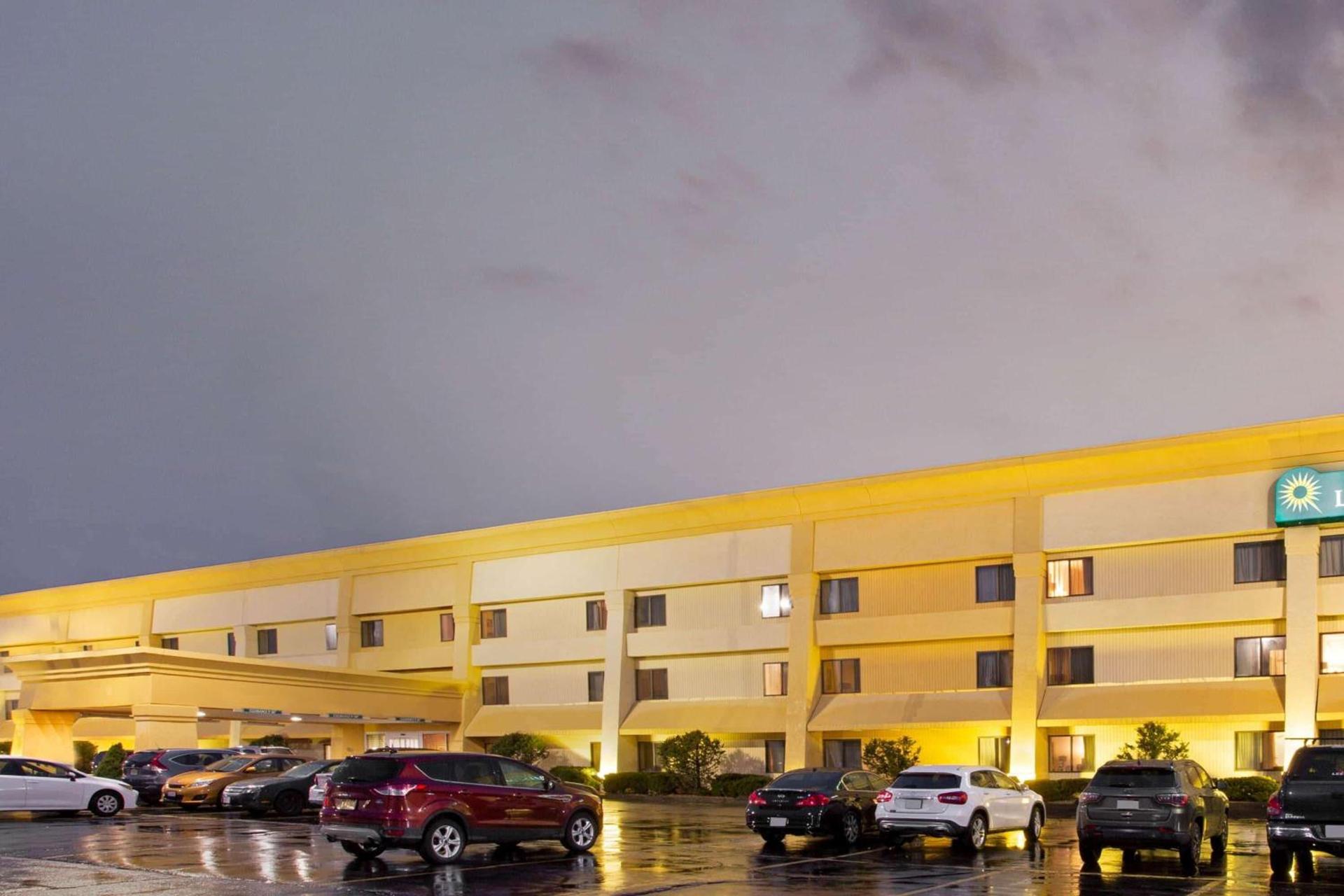 La Quinta Inn by Wyndham Auburn Worcester photo 2