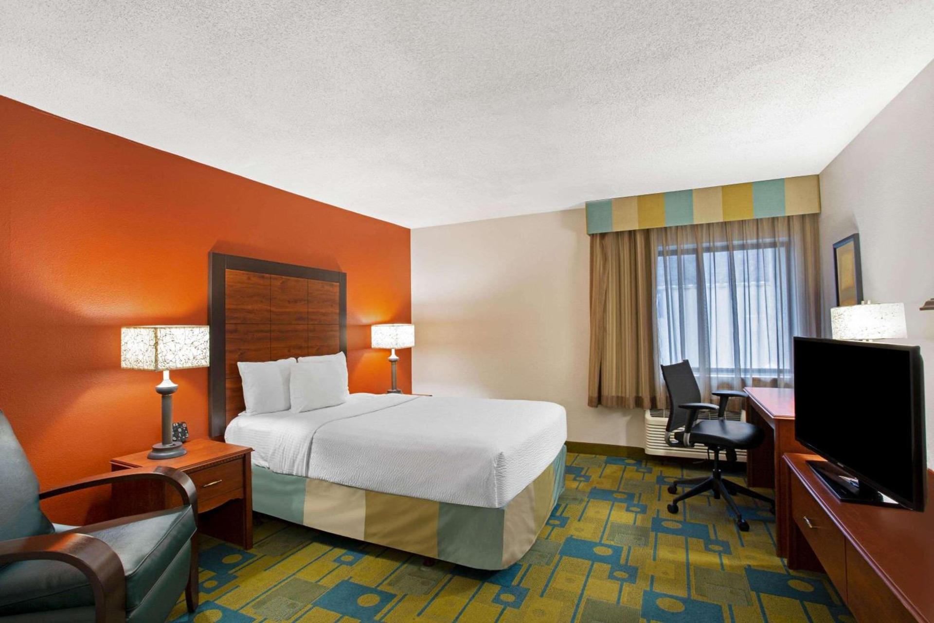 La Quinta Inn by Wyndham Auburn Worcester photo 14