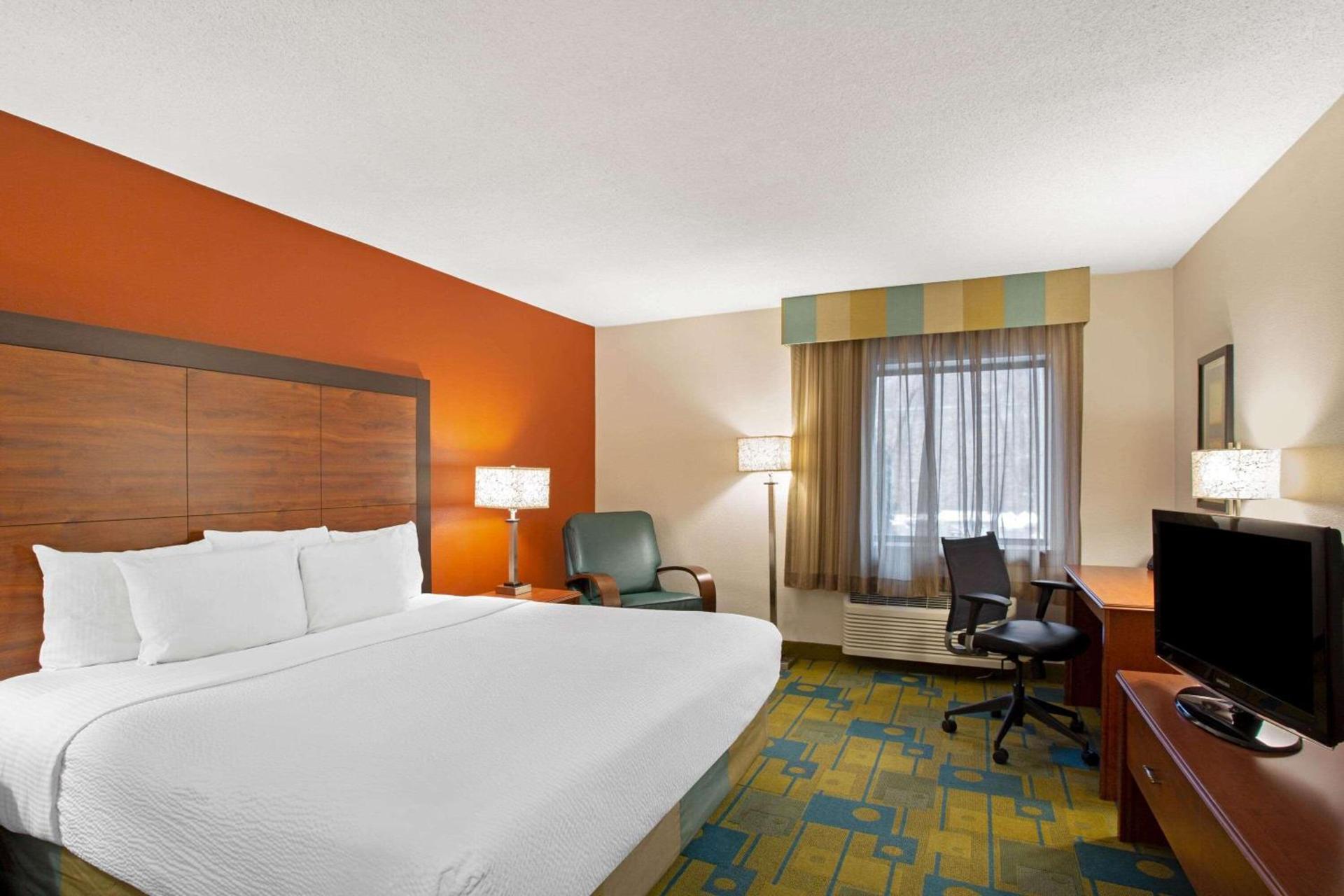 La Quinta Inn by Wyndham Auburn Worcester photo 17