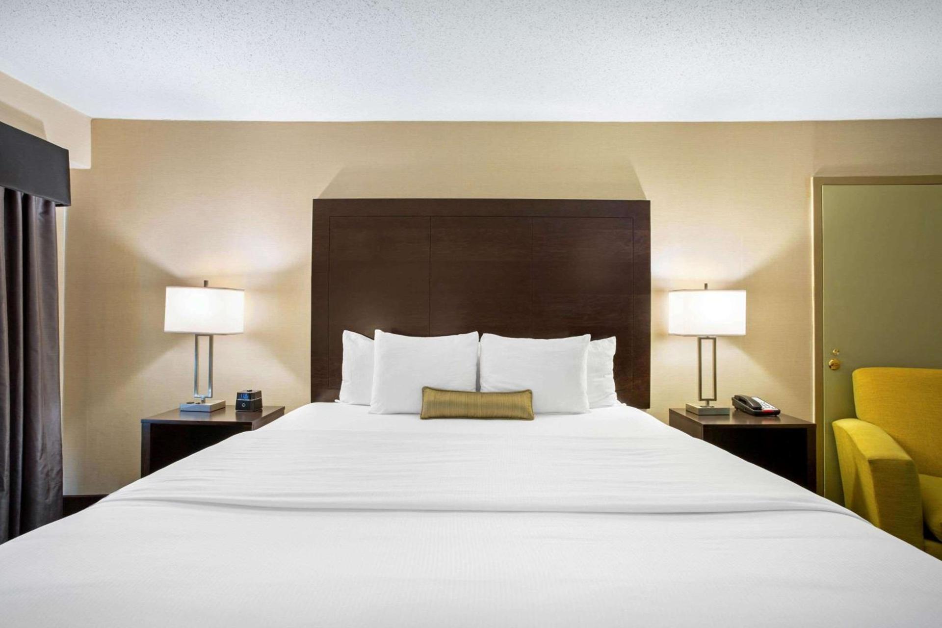 La Quinta by Wyndham Springfield photo 22