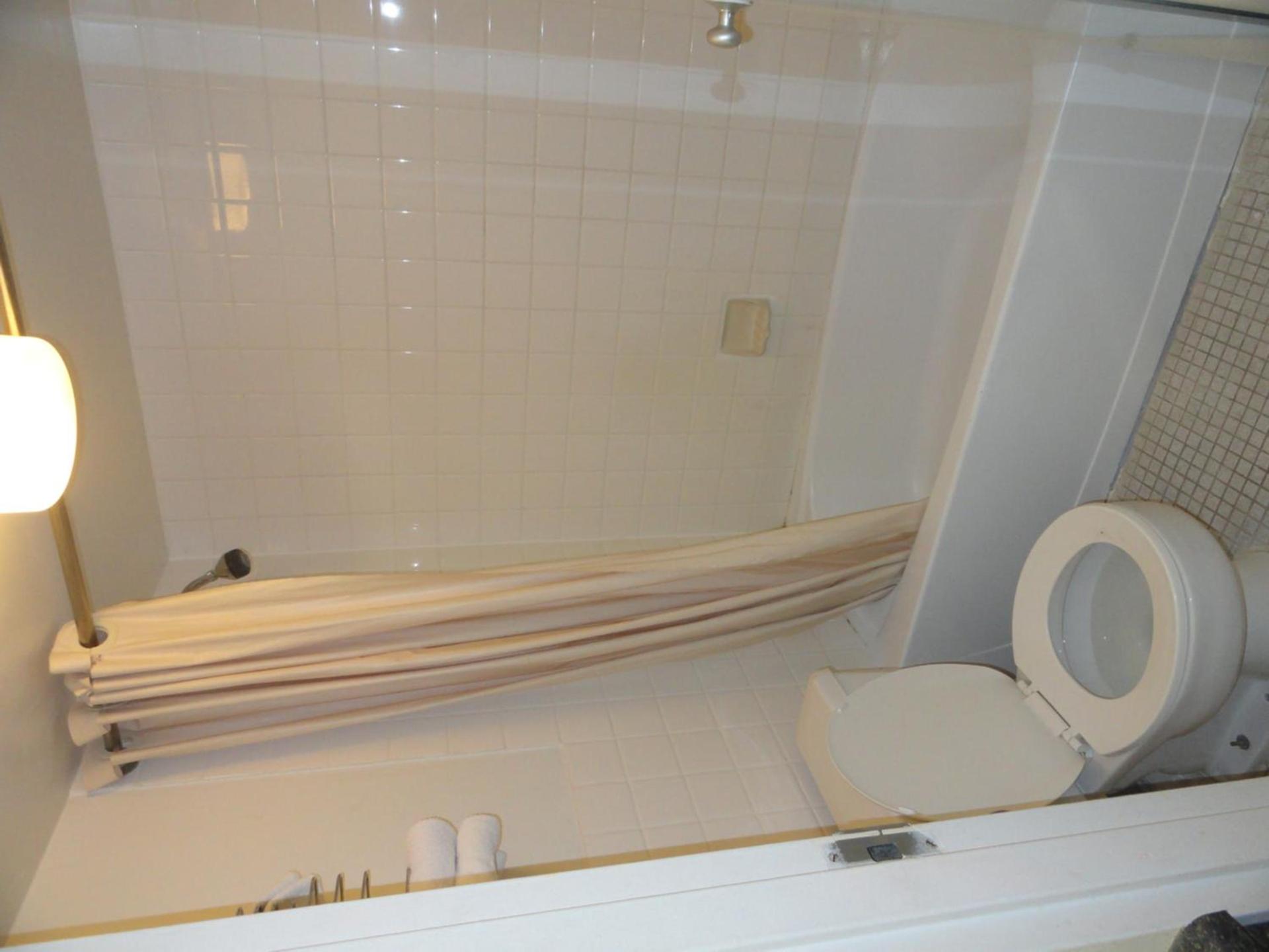 Grand Rapids Inn photo 20