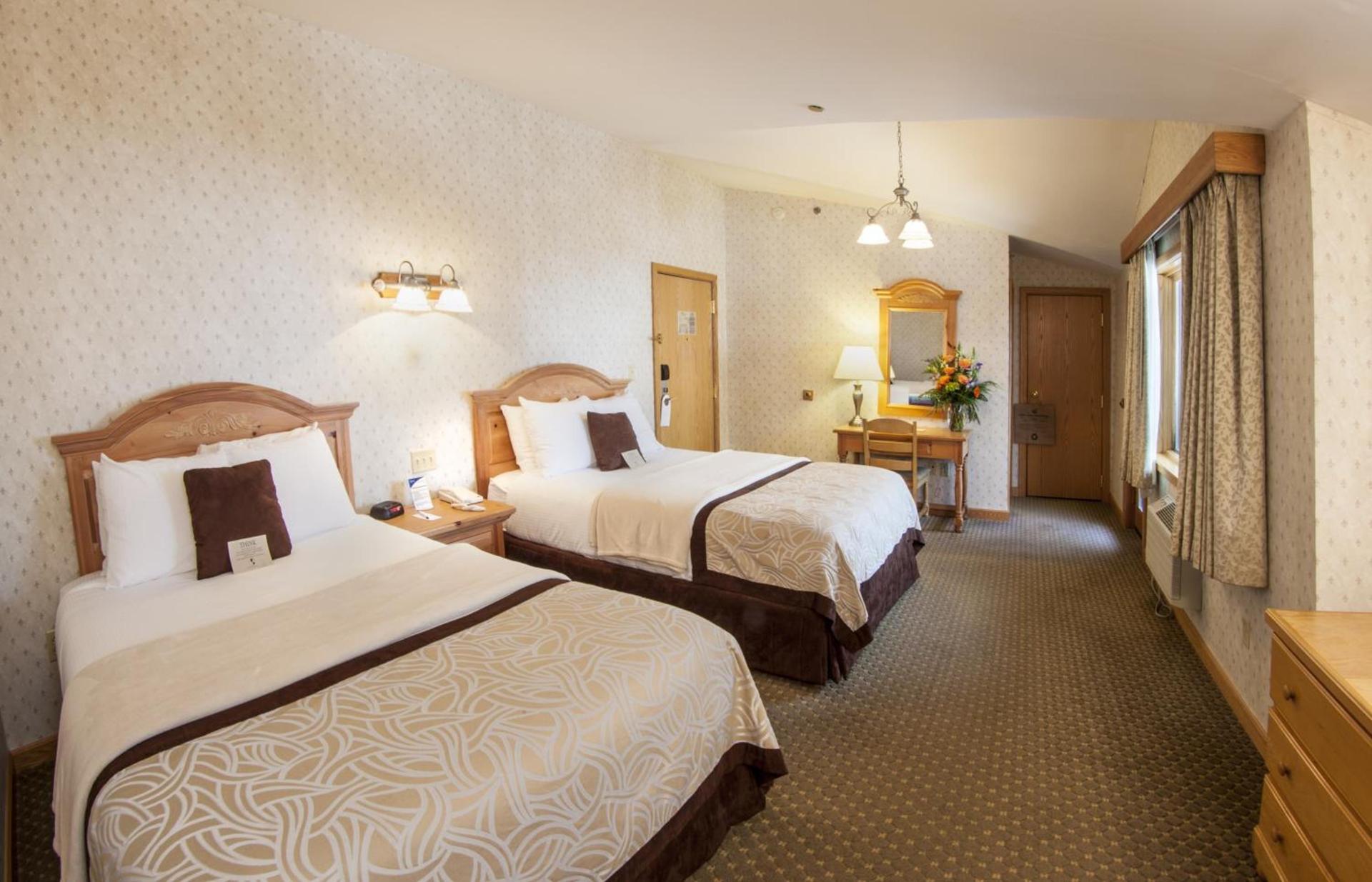 Golden Arrow Lakeside Resort photo 36