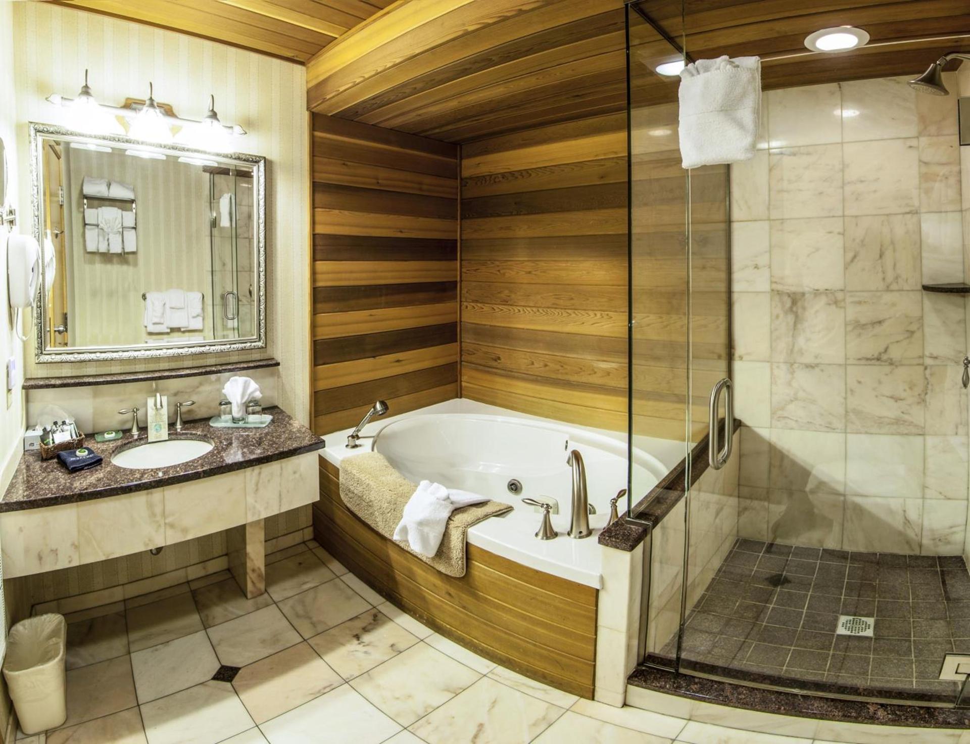 Golden Arrow Lakeside Resort photo 31