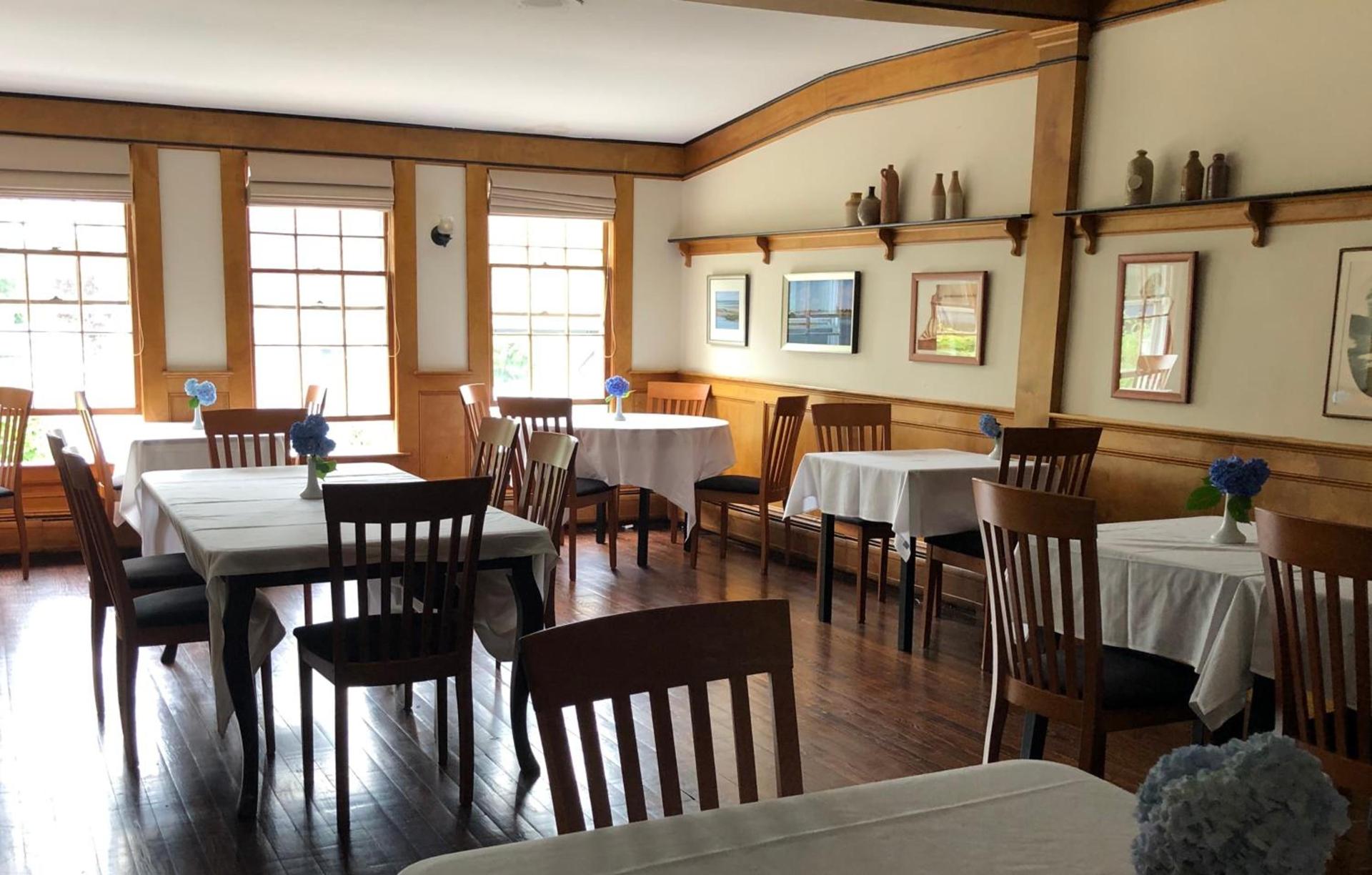 Queen Anne Inn photo 59