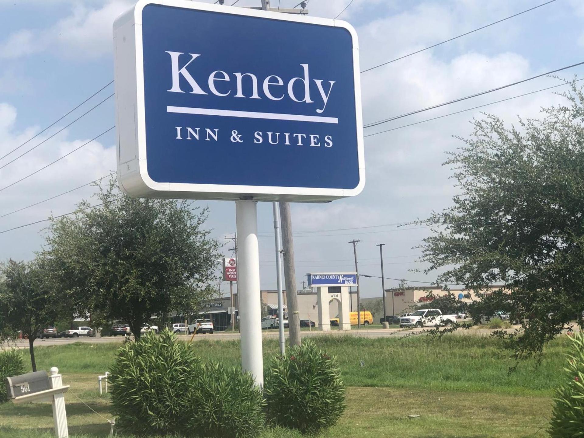 Kenedy Inn and Suites photo 8