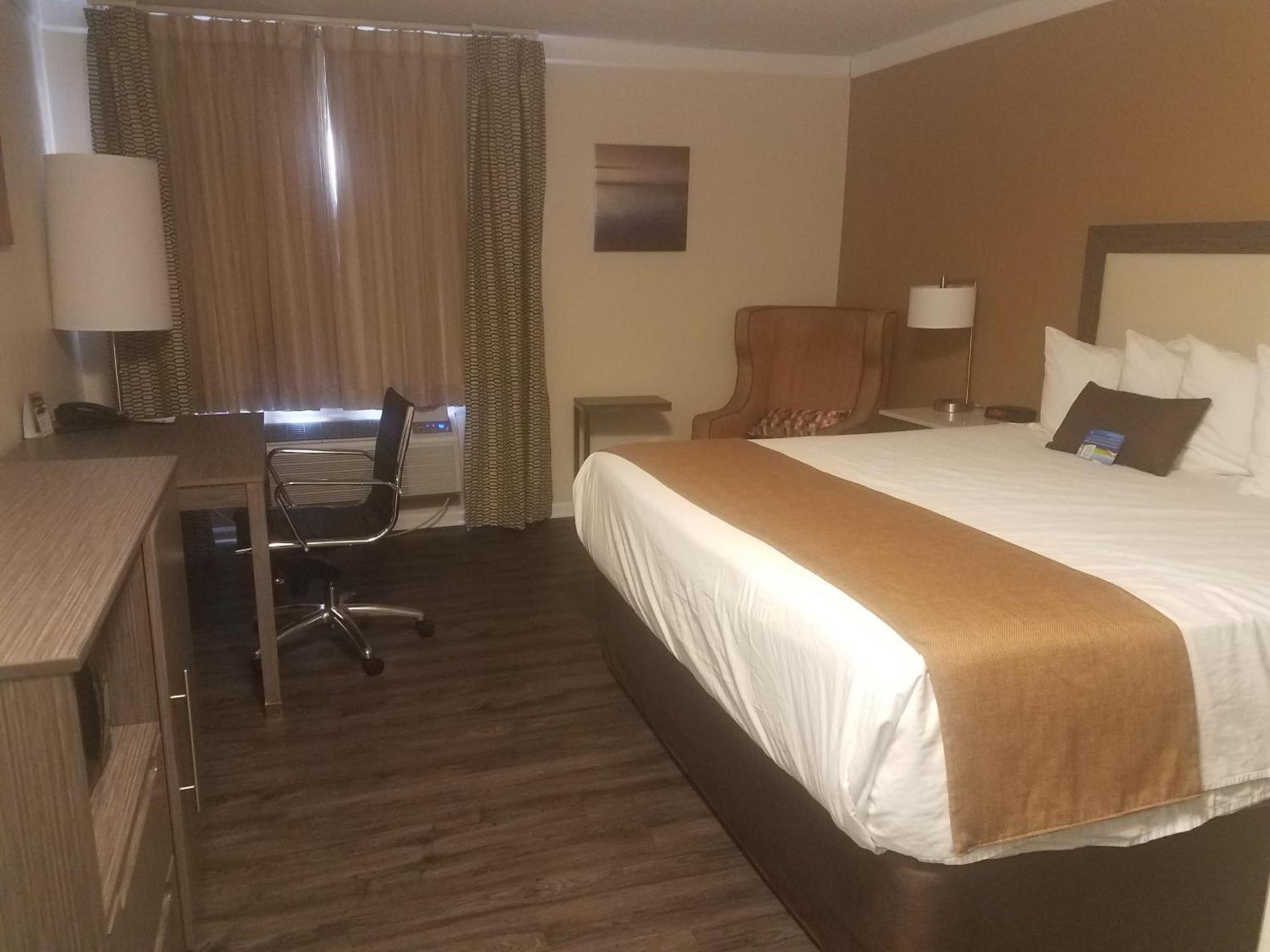 Baymont by Wyndham Chicago/Alsip photo 3