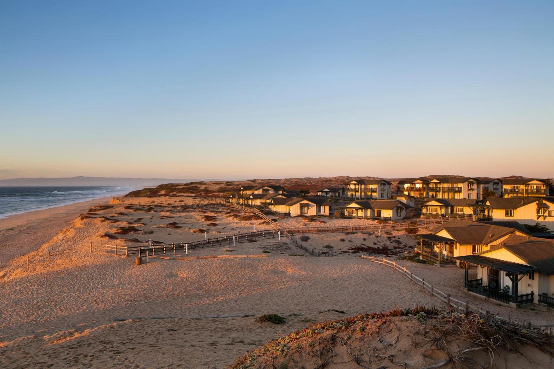 Sanctuary Beach Resort — hotel in Marina