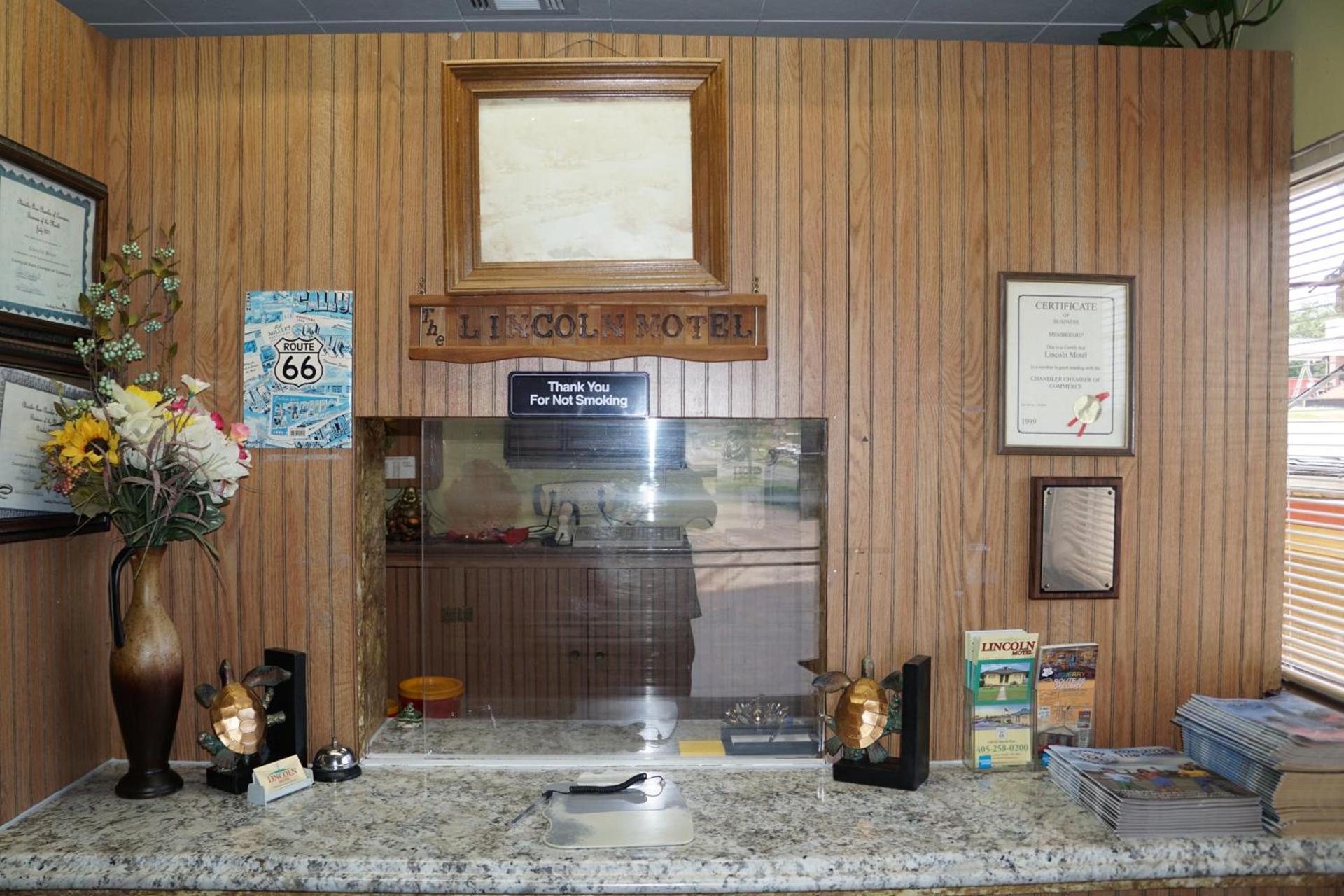 Lincoln Motel photo 5