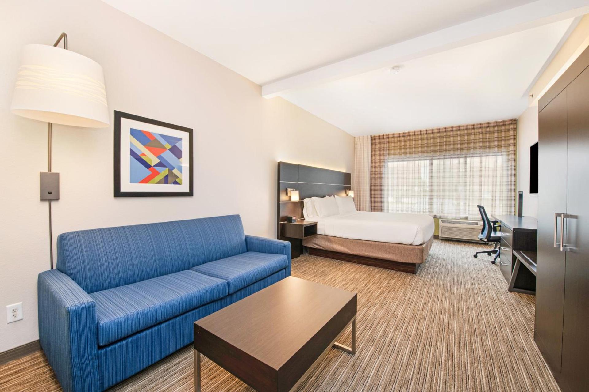 Holiday Inn Express - Delafield by IHG photo 25