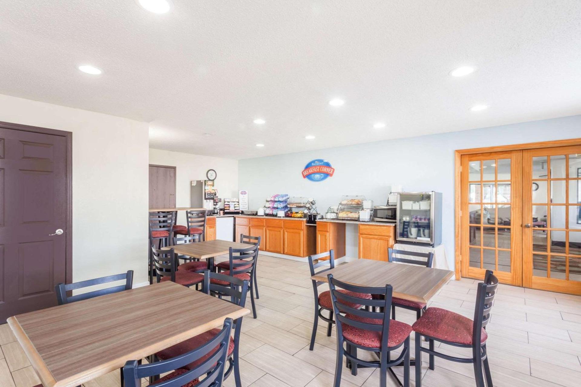 Baymont by Wyndham Jackson photo 24