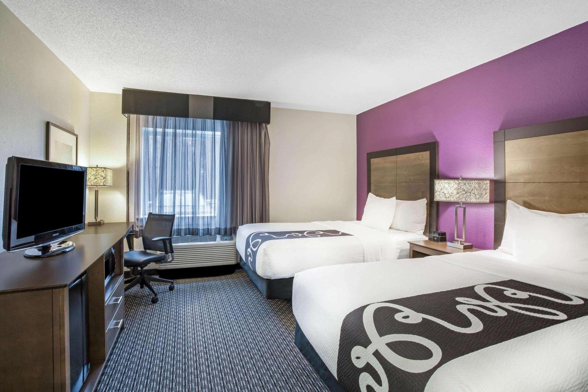 La Quinta by Wyndham Hartford Bradley Airport photo 36