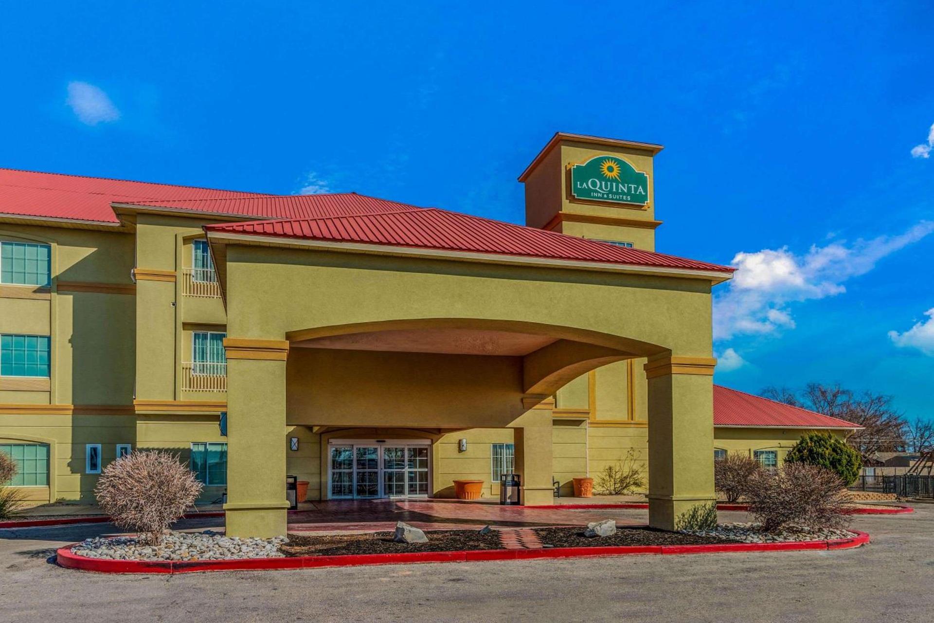 La Quinta by Wyndham Hobbs photo 6