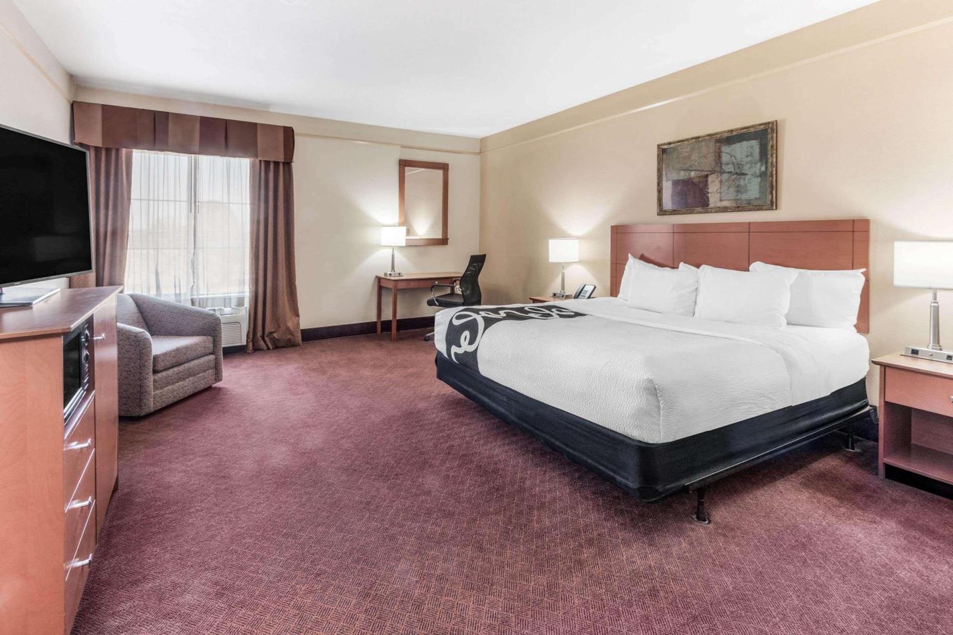 La Quinta by Wyndham Hobbs photo 16