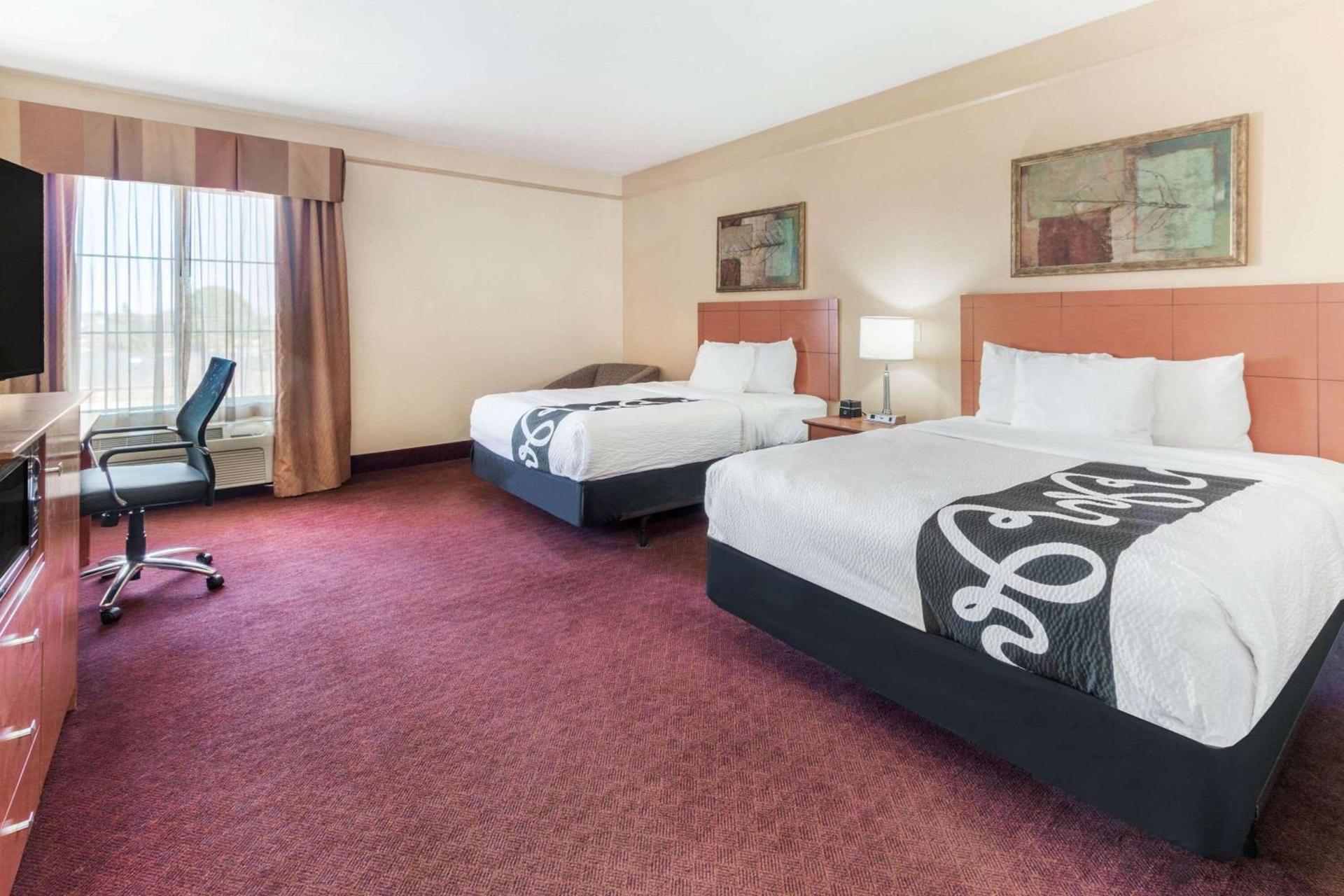 La Quinta by Wyndham Hobbs photo 17
