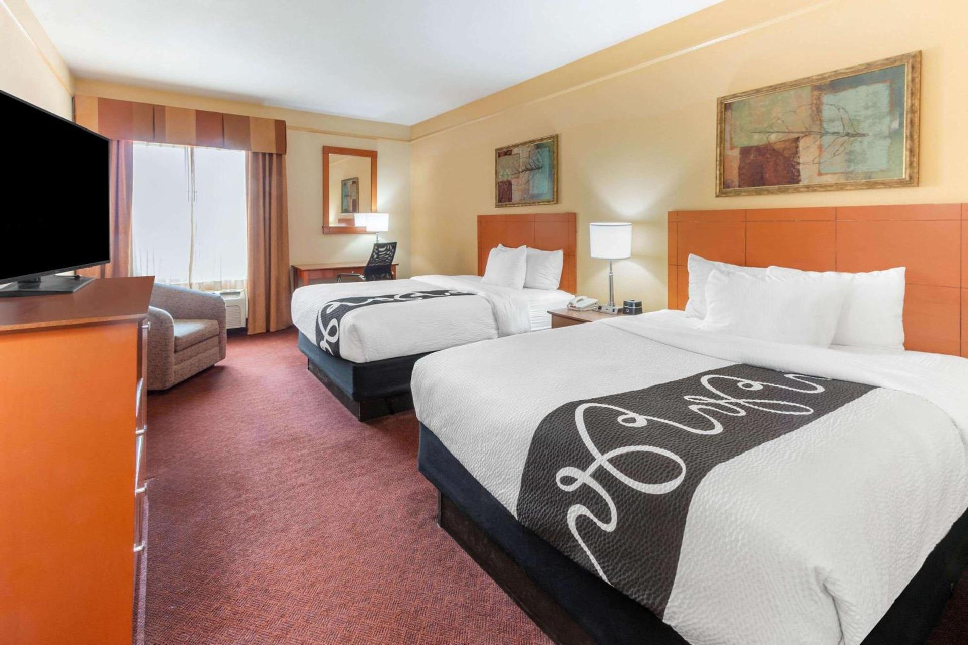 La Quinta by Wyndham Hobbs photo 18