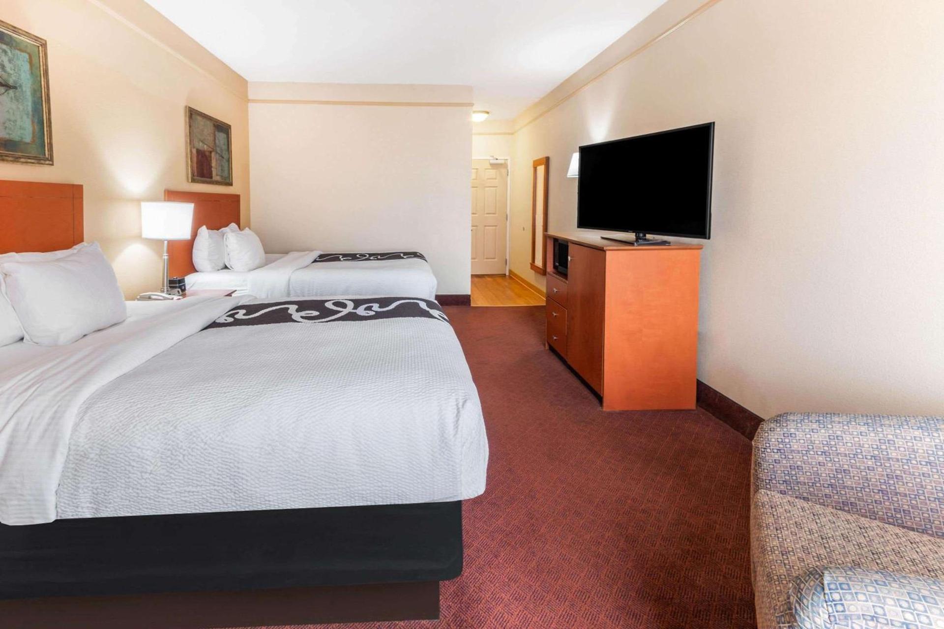 La Quinta by Wyndham Hobbs photo 19