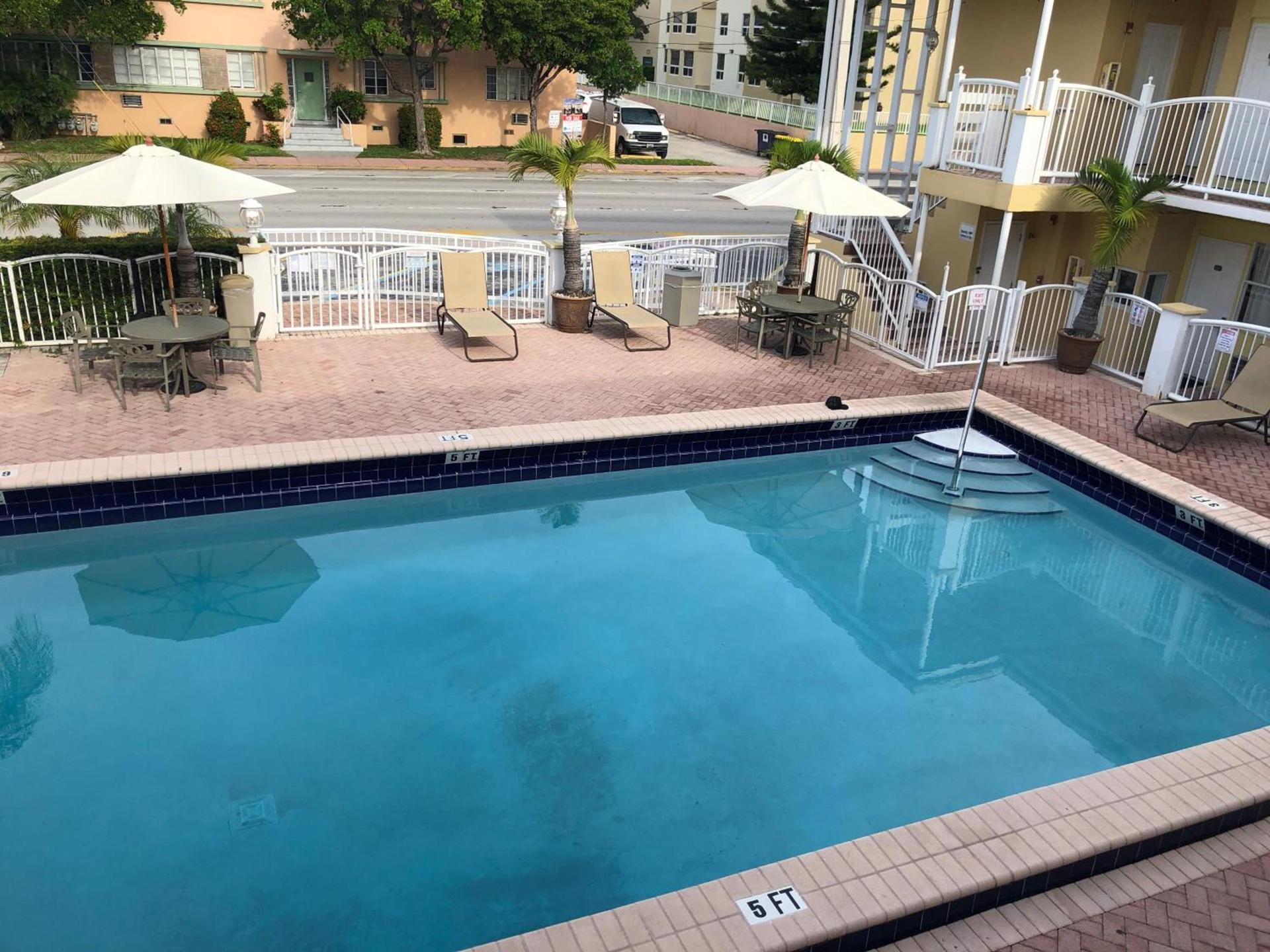 Beach Place Hotel photo 8