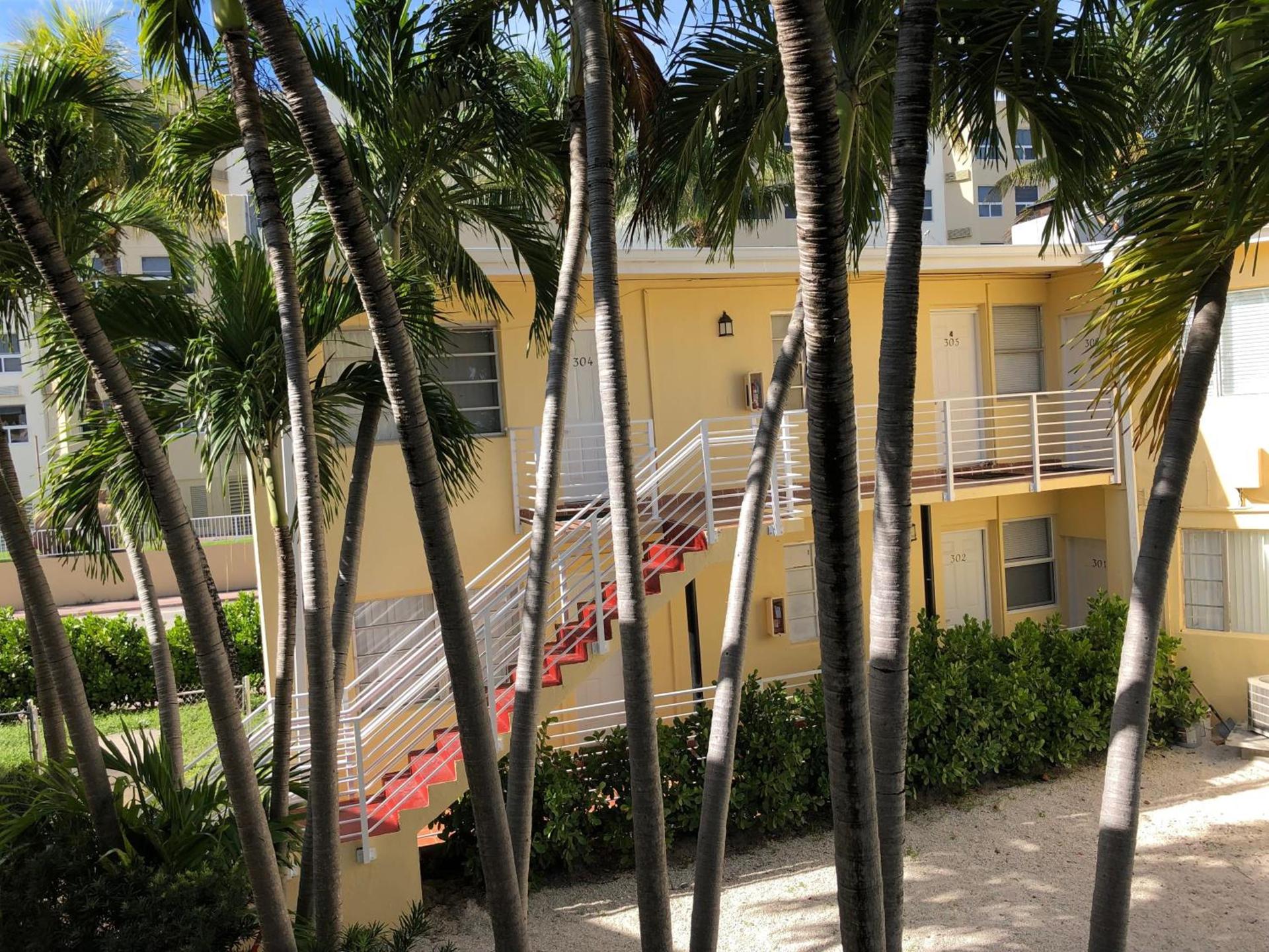 Beach Place Hotel photo 1