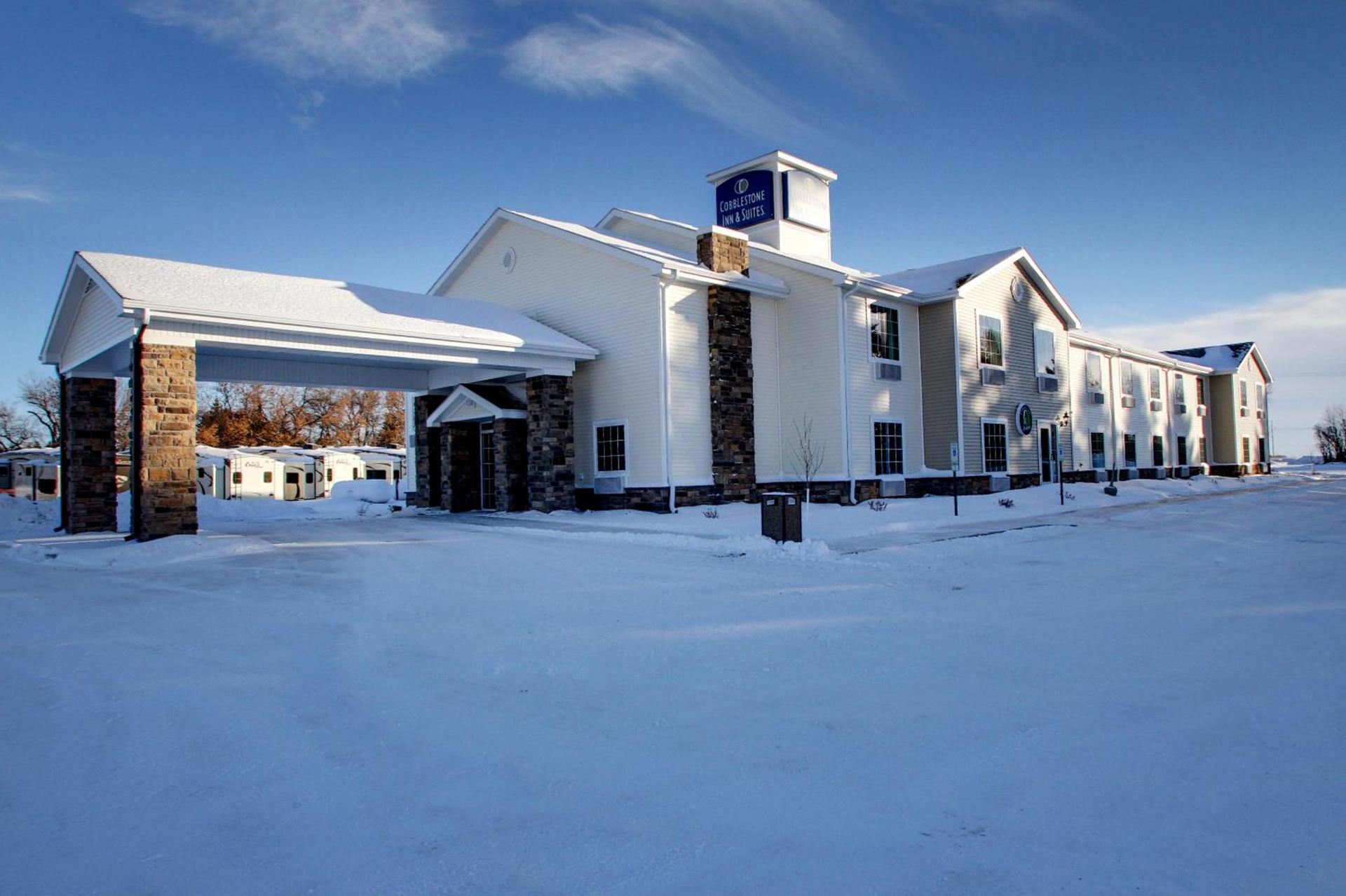 Cobblestone Inn & Suites - Rugby photo 1