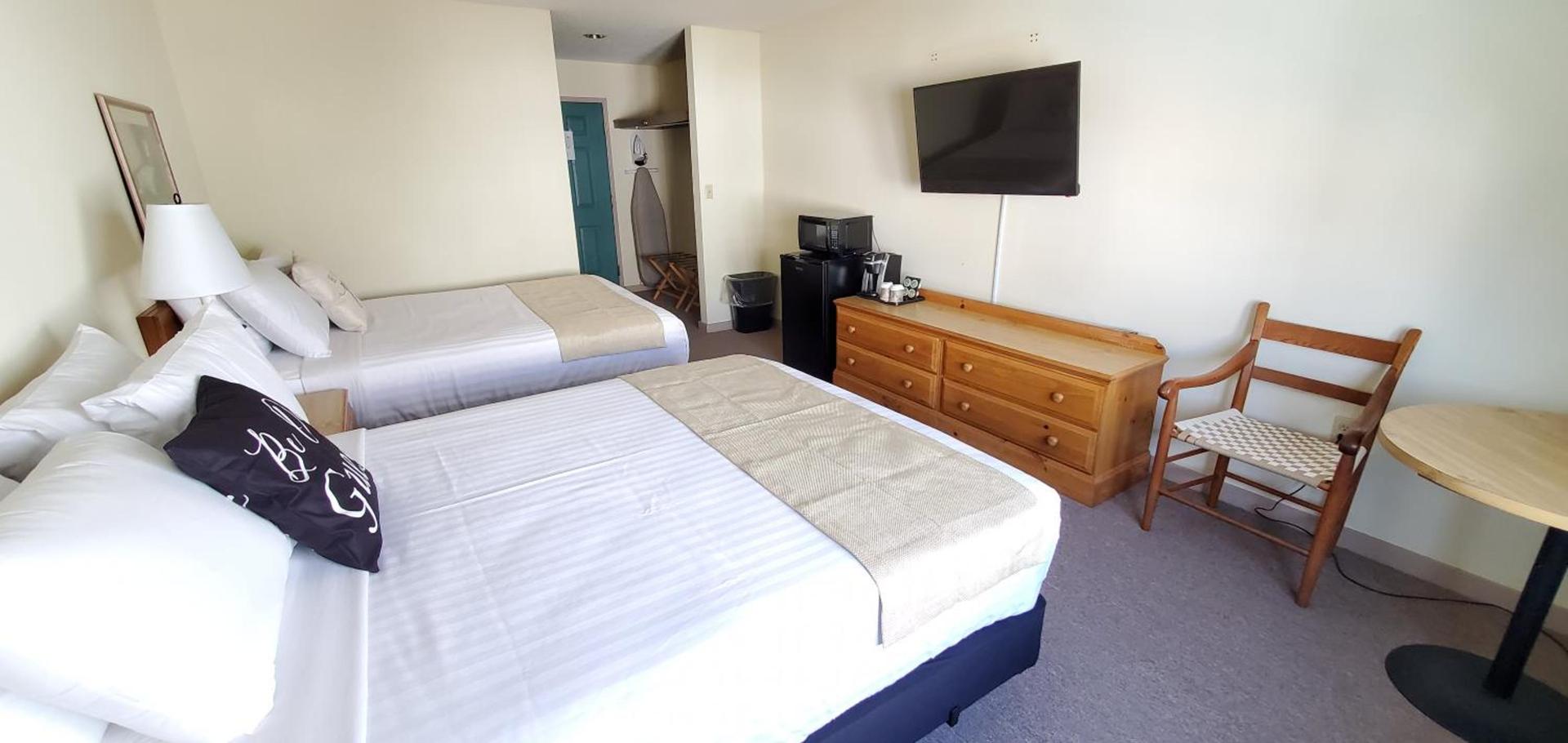 Amish Inn photo 15