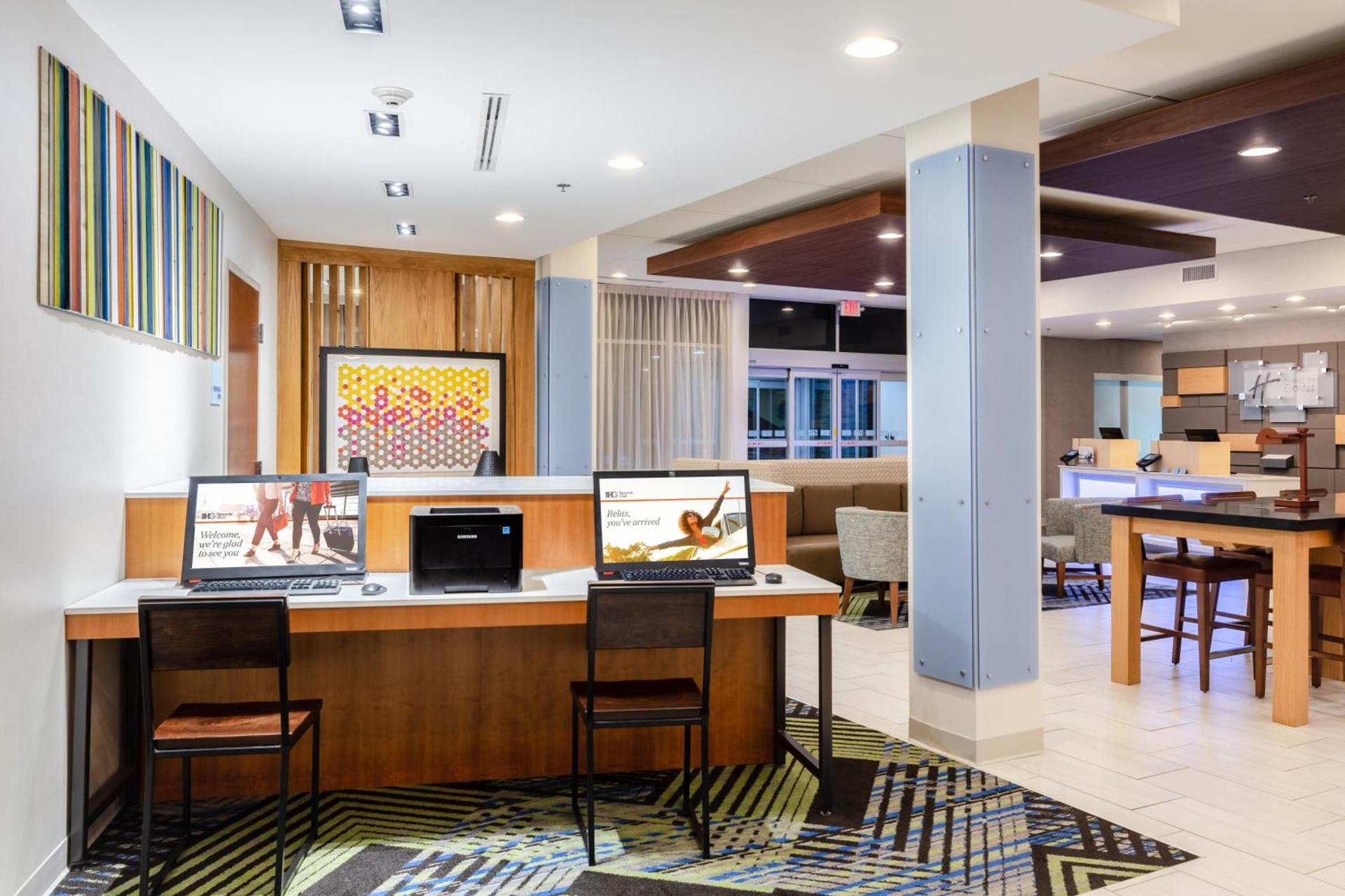 Holiday Inn Express Calhoun South by IHG photo 12