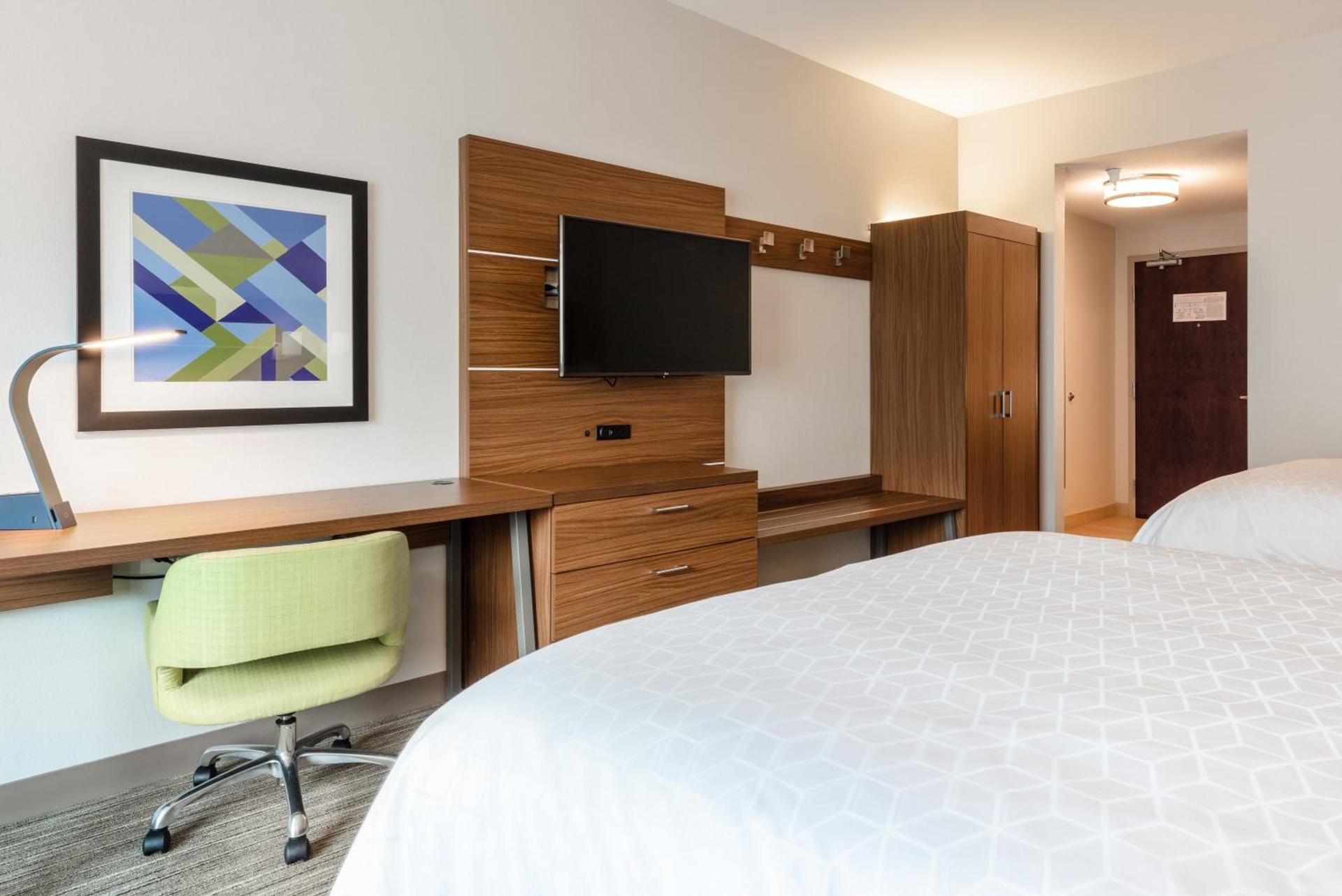 Holiday Inn Express Calhoun South by IHG photo 30