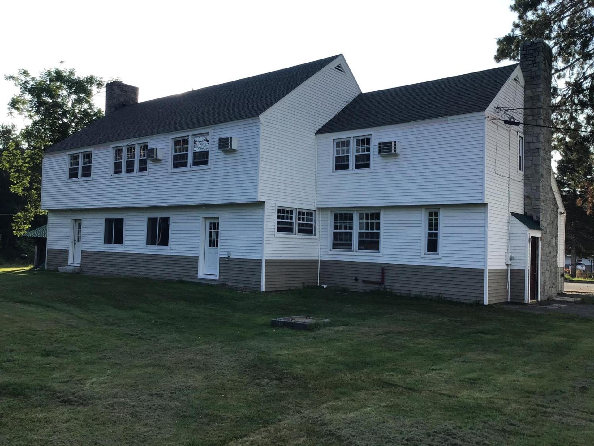 Stonybrook Motel & Lodge photo 21