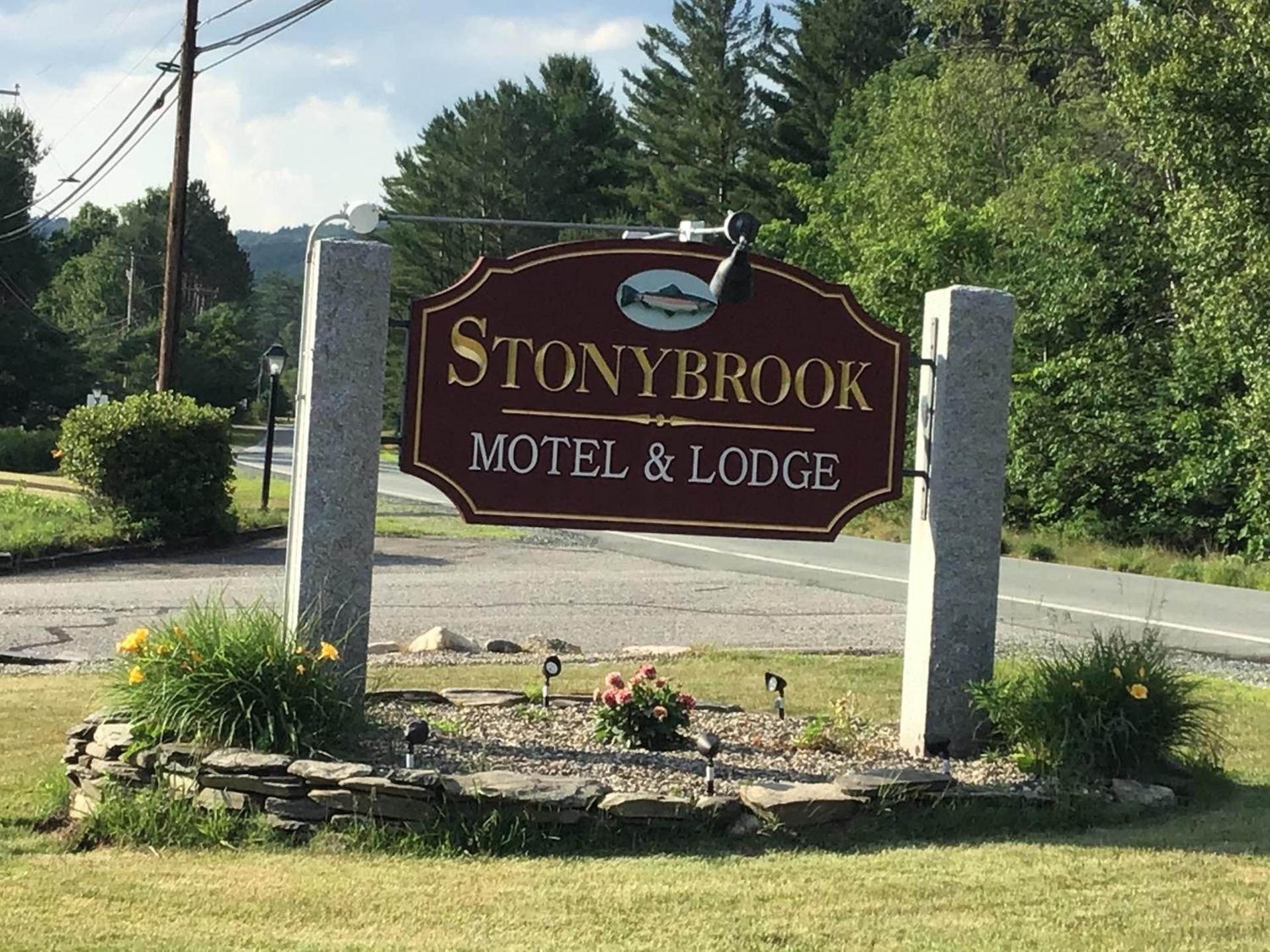 Stonybrook Motel & Lodge photo 9