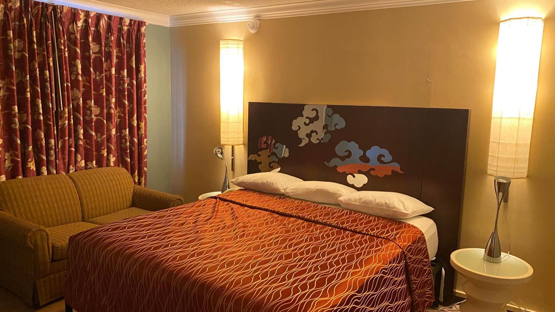 Villa Park Motel photo 2