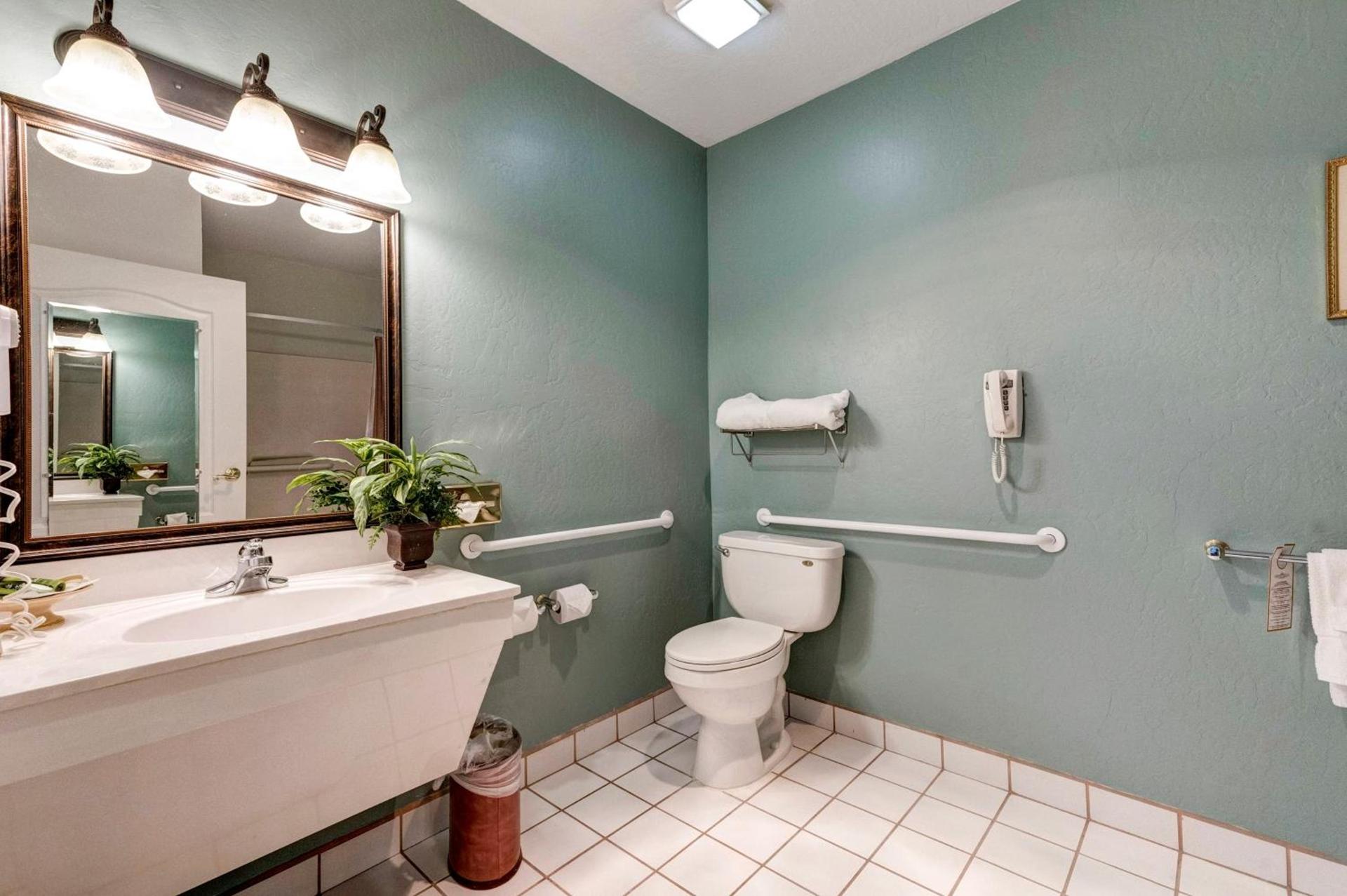Forest Villas Hotel photo 72
