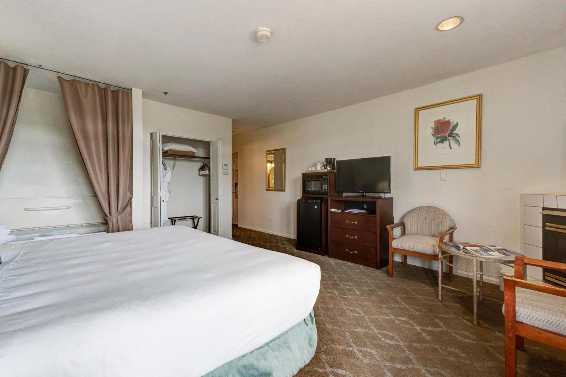 Forest Villas Hotel photo 82