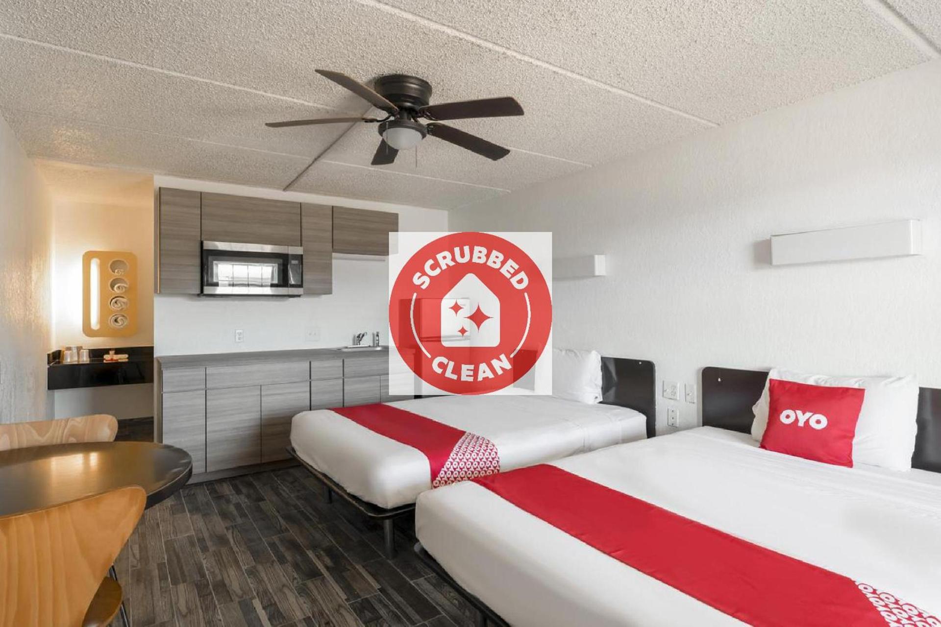 OYO Hotel Houston Katy Freeway photo 42