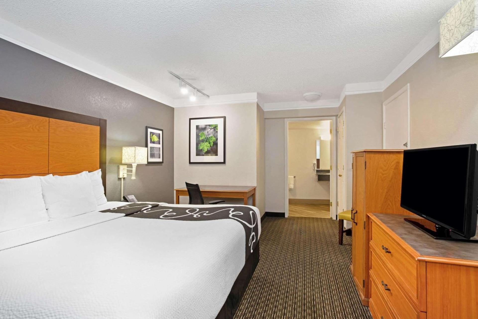 La Quinta Inn by Wyndham Tucson East photo 14