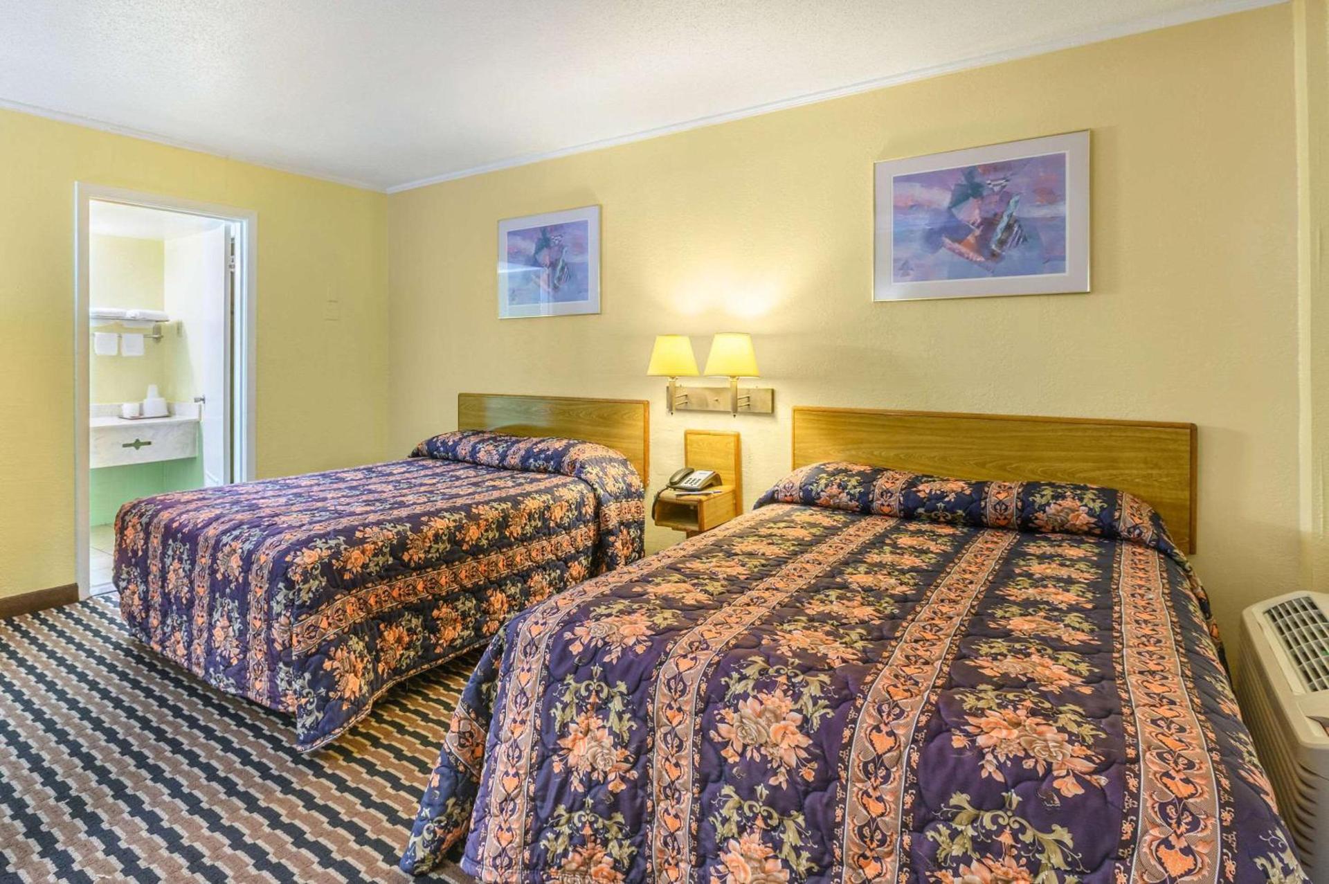 Rodeway Inn Metairie - New Orleans West photo 13