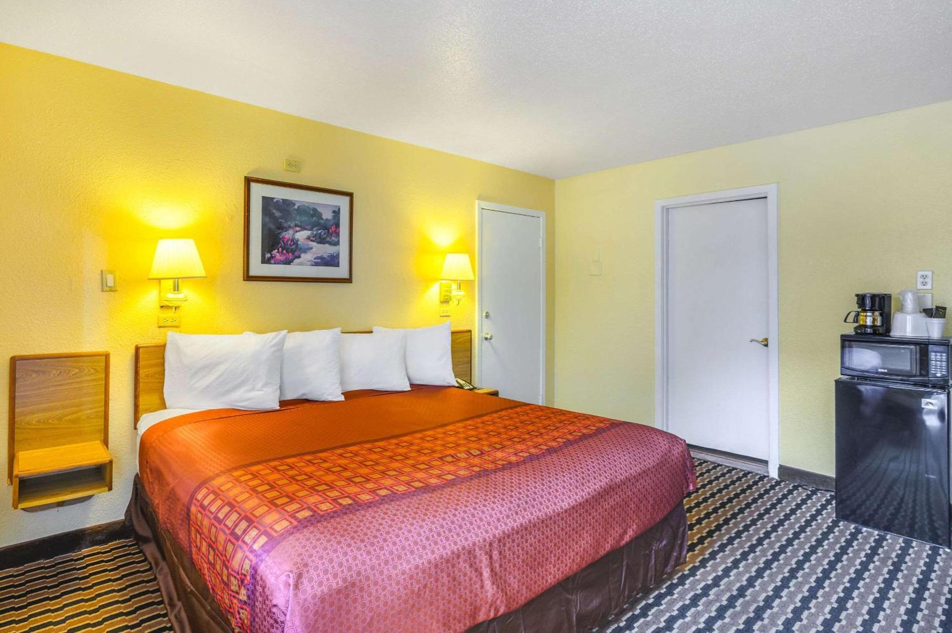 Rodeway Inn Metairie - New Orleans West photo 20