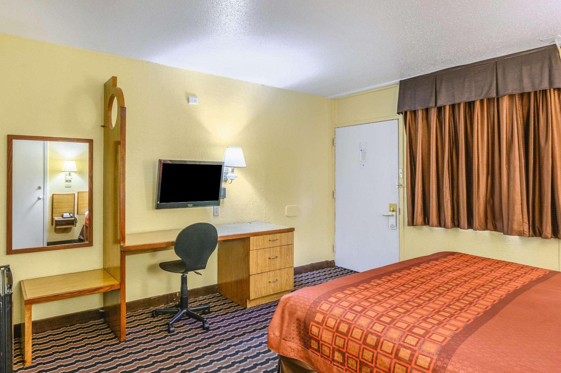 Rodeway Inn Metairie - New Orleans West photo 22
