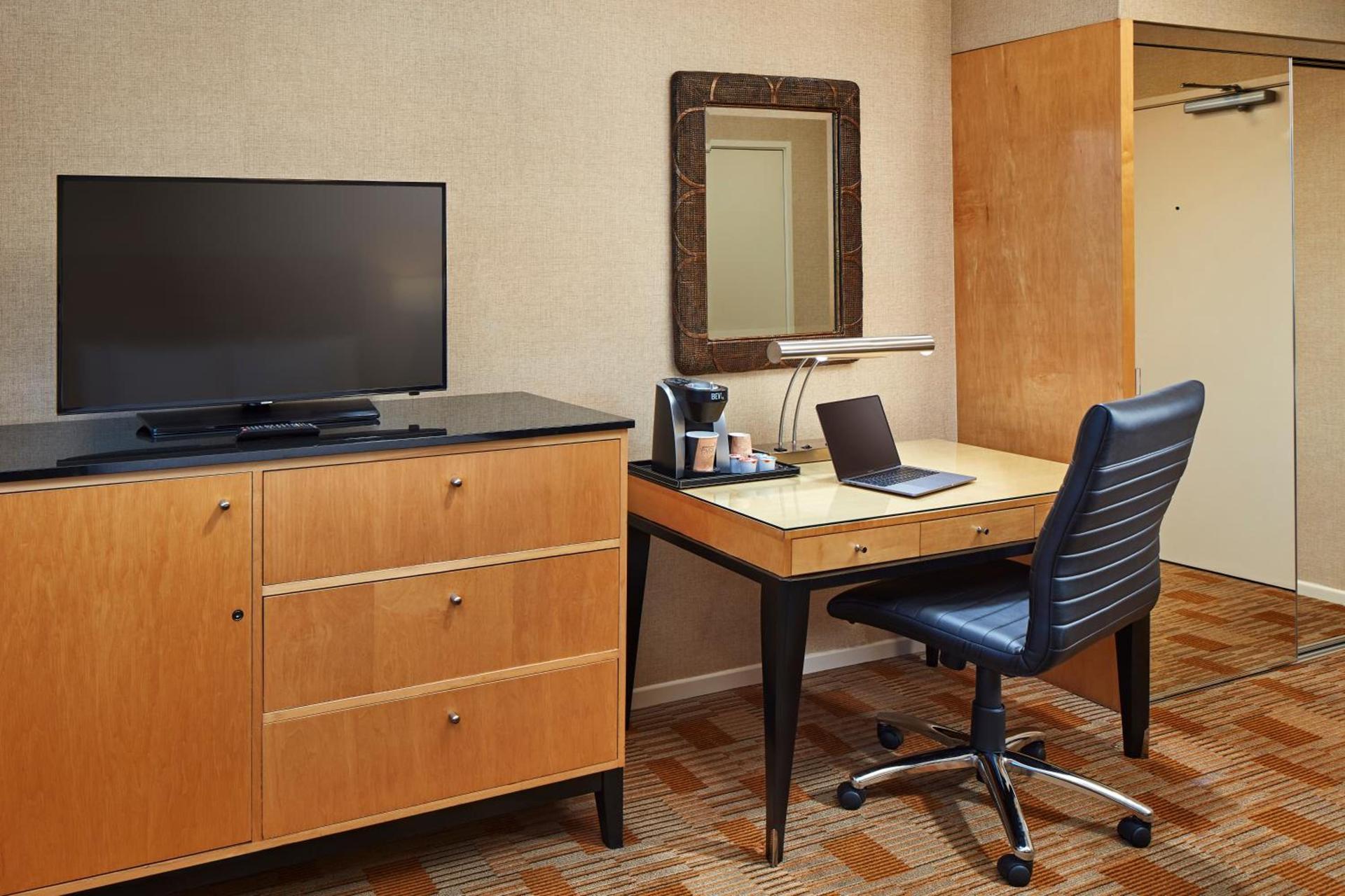 Elan Hotel photo 8