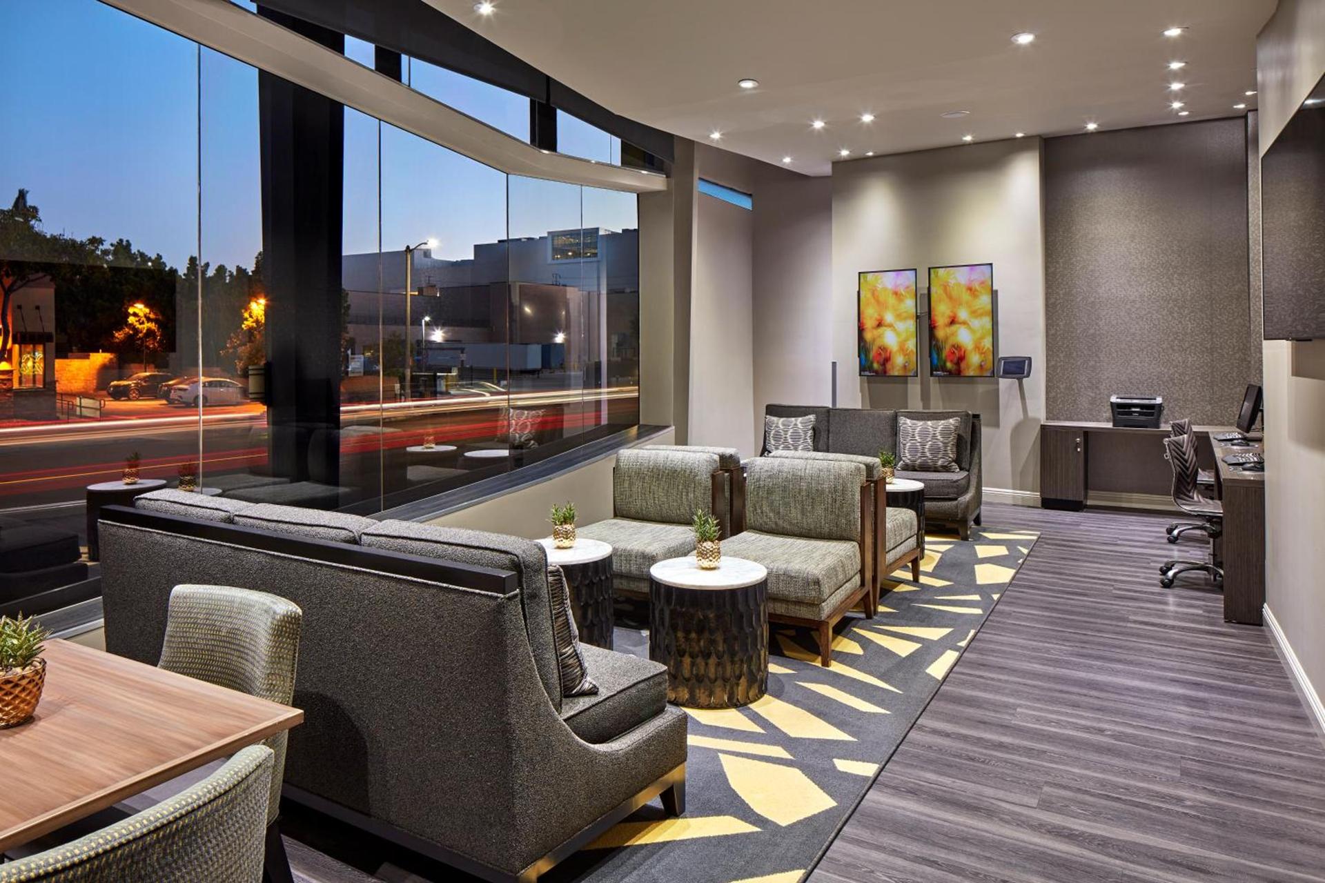 Elan Hotel photo 16