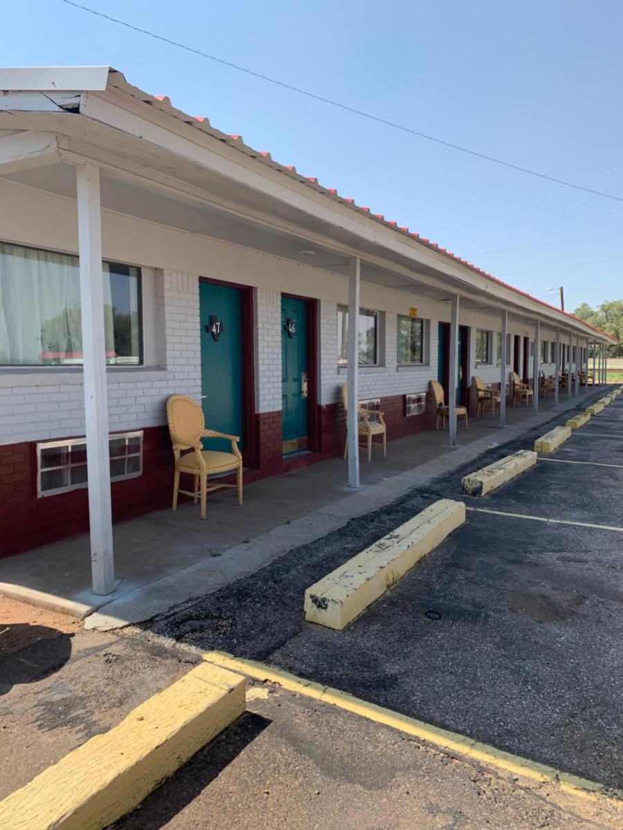 Budget Inn photo 19