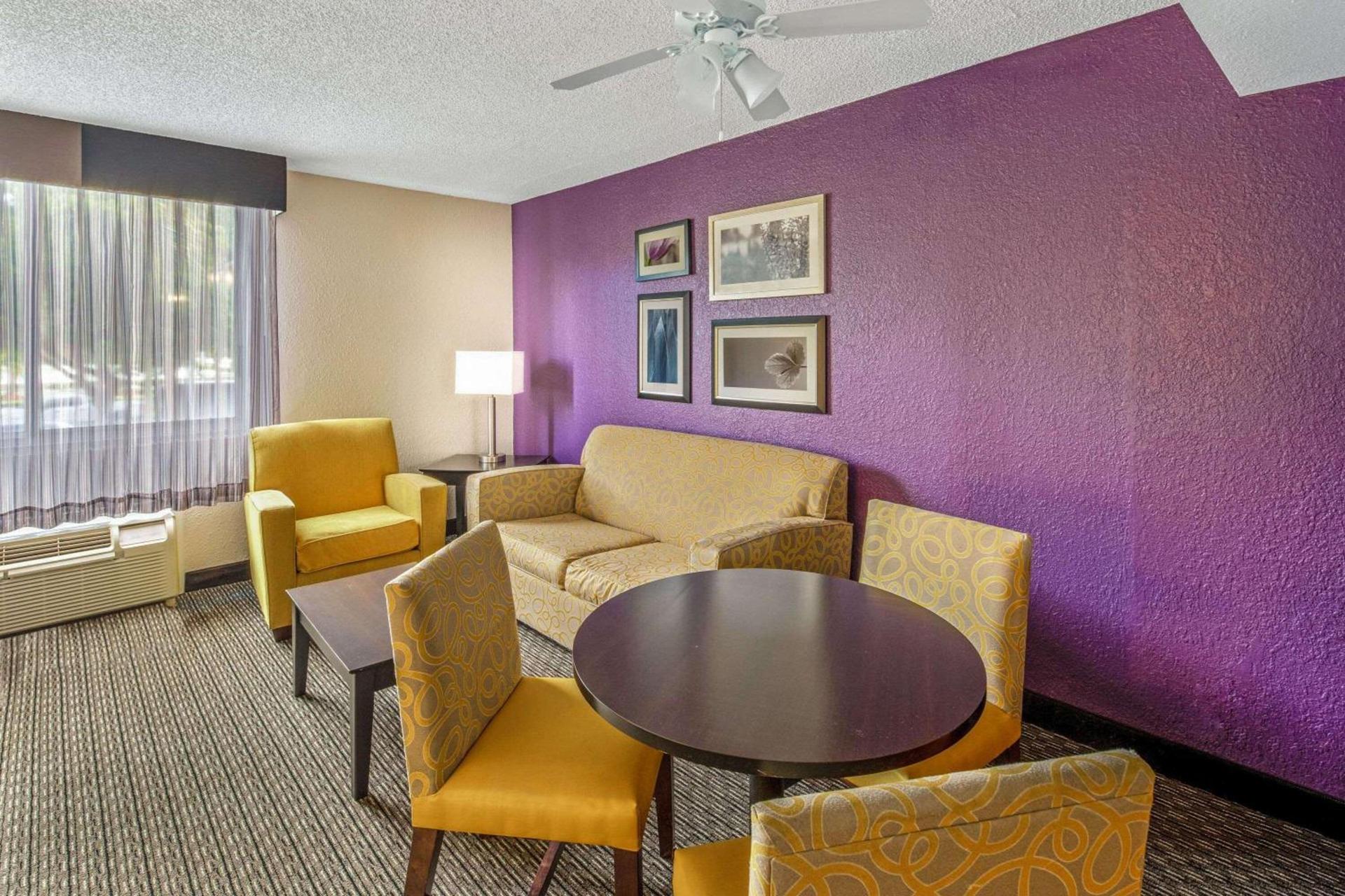 La Quinta by Wyndham Miami Lakes photo 26