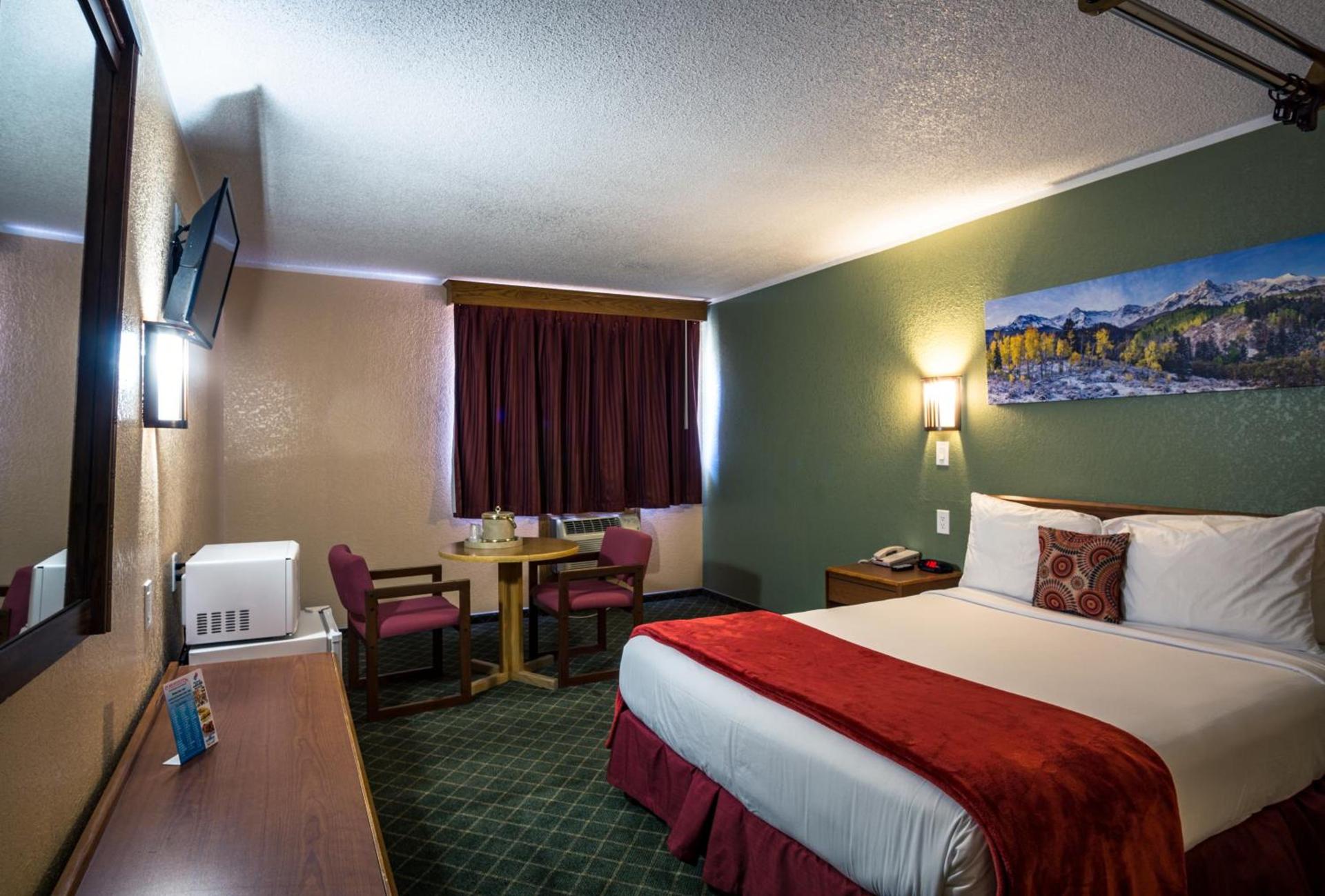 Red River Inn Silt - Rifle photo 8