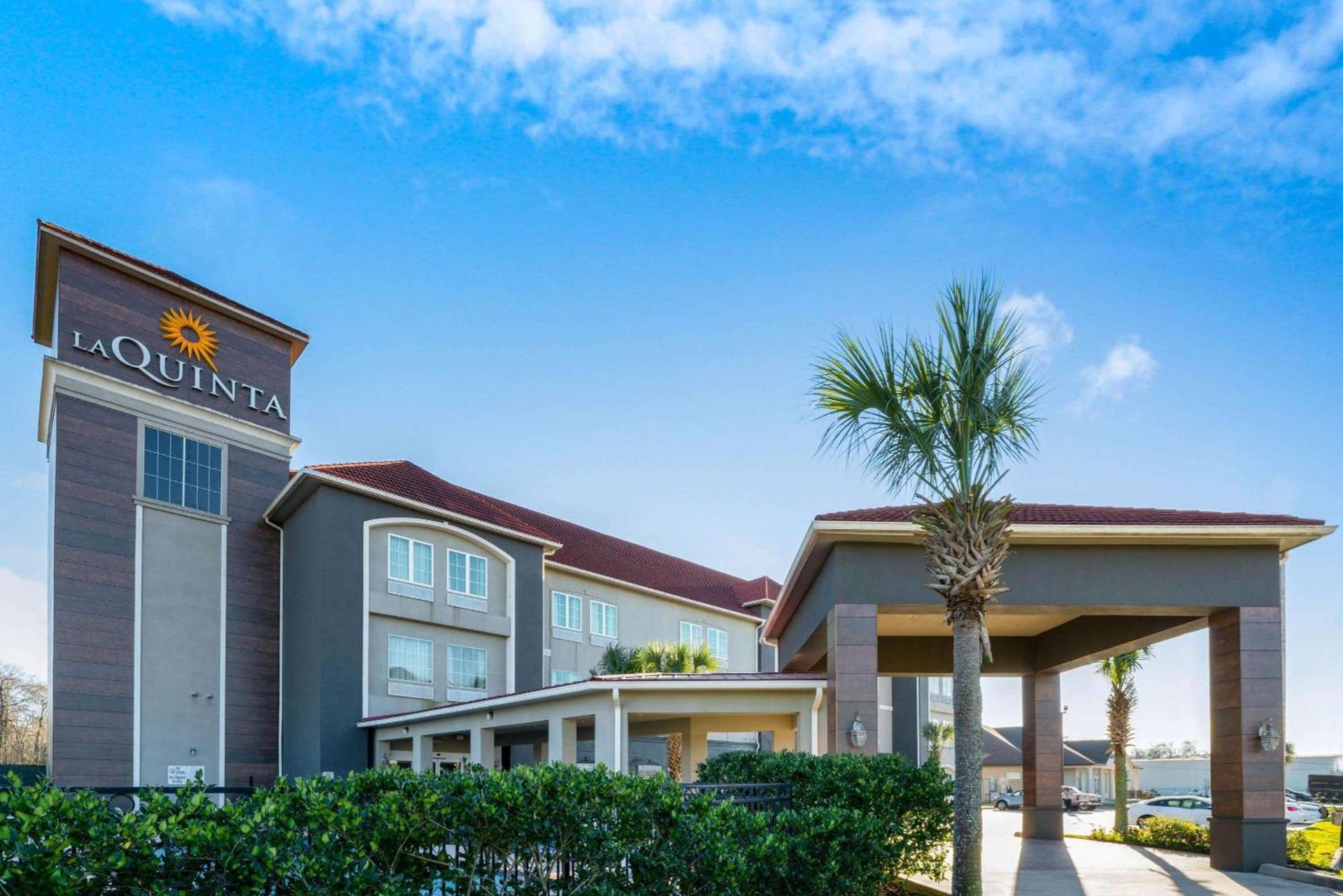 La Quinta by Wyndham Boutte photo 1