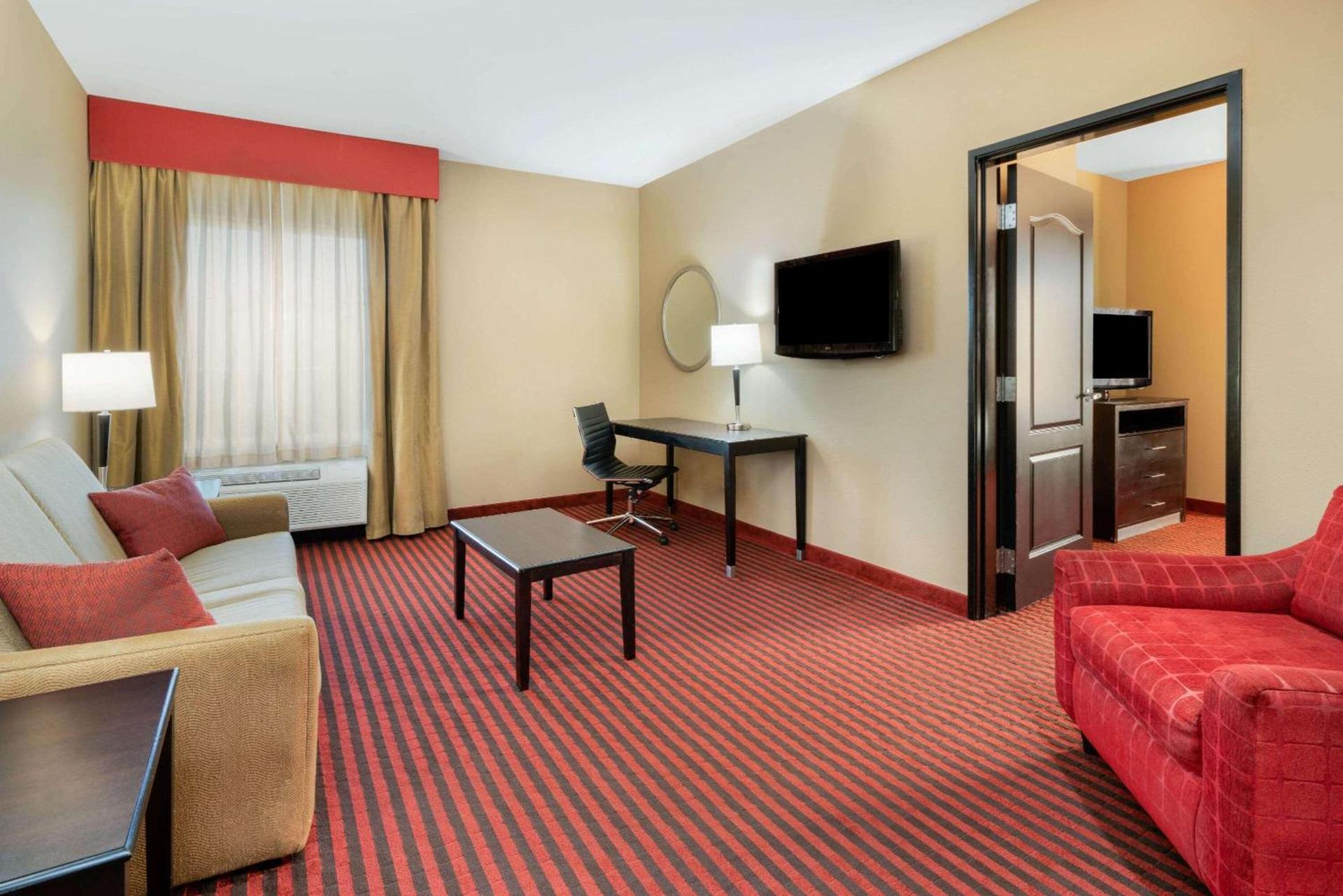 La Quinta by Wyndham Boutte photo 51