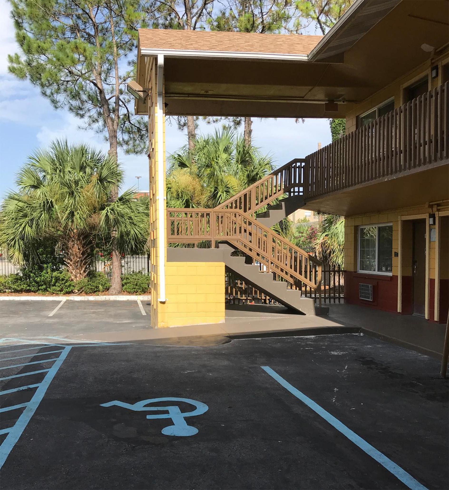 Gainesville Lodge photo 10