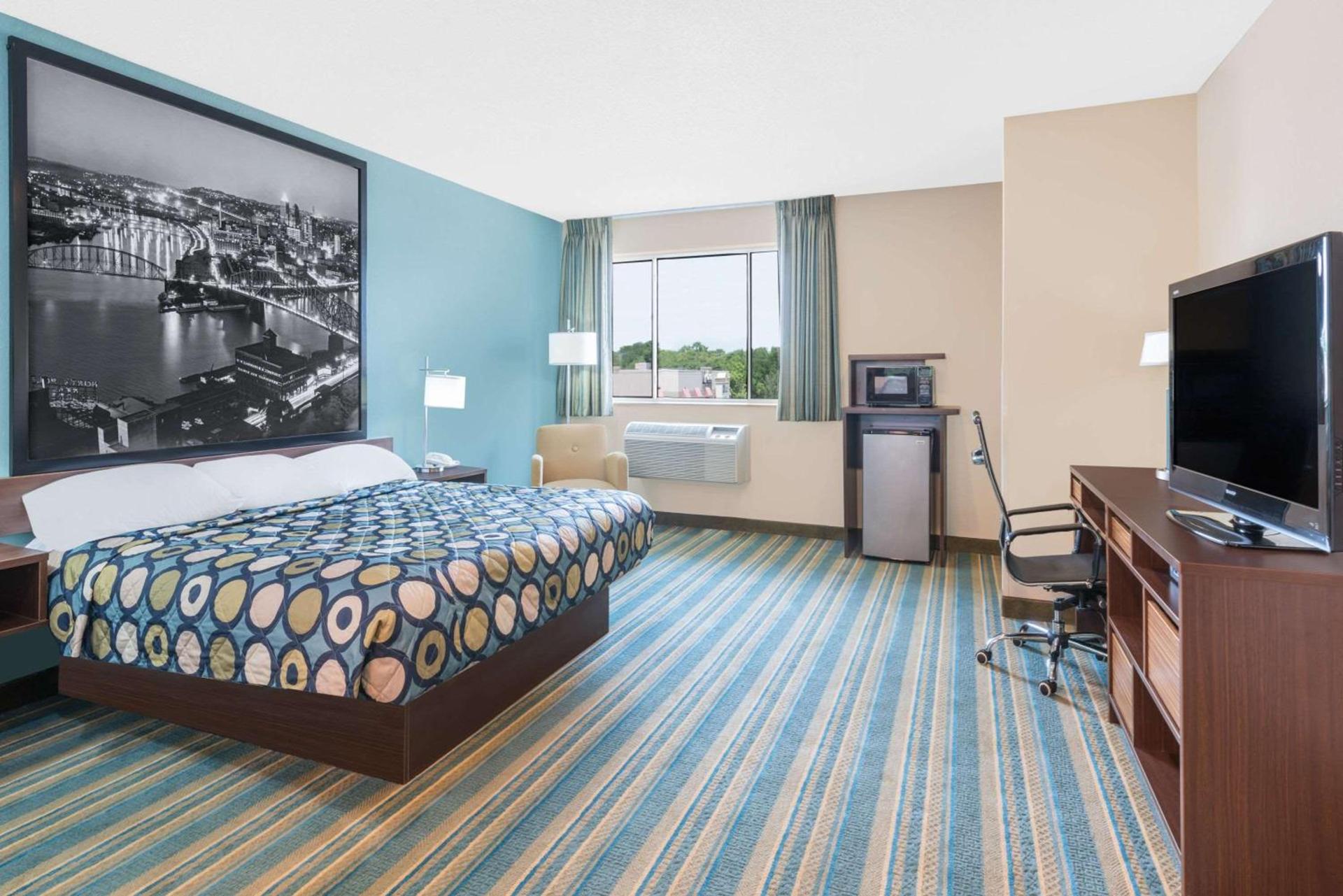 Super 8 by Wyndham Hanover photo 39
